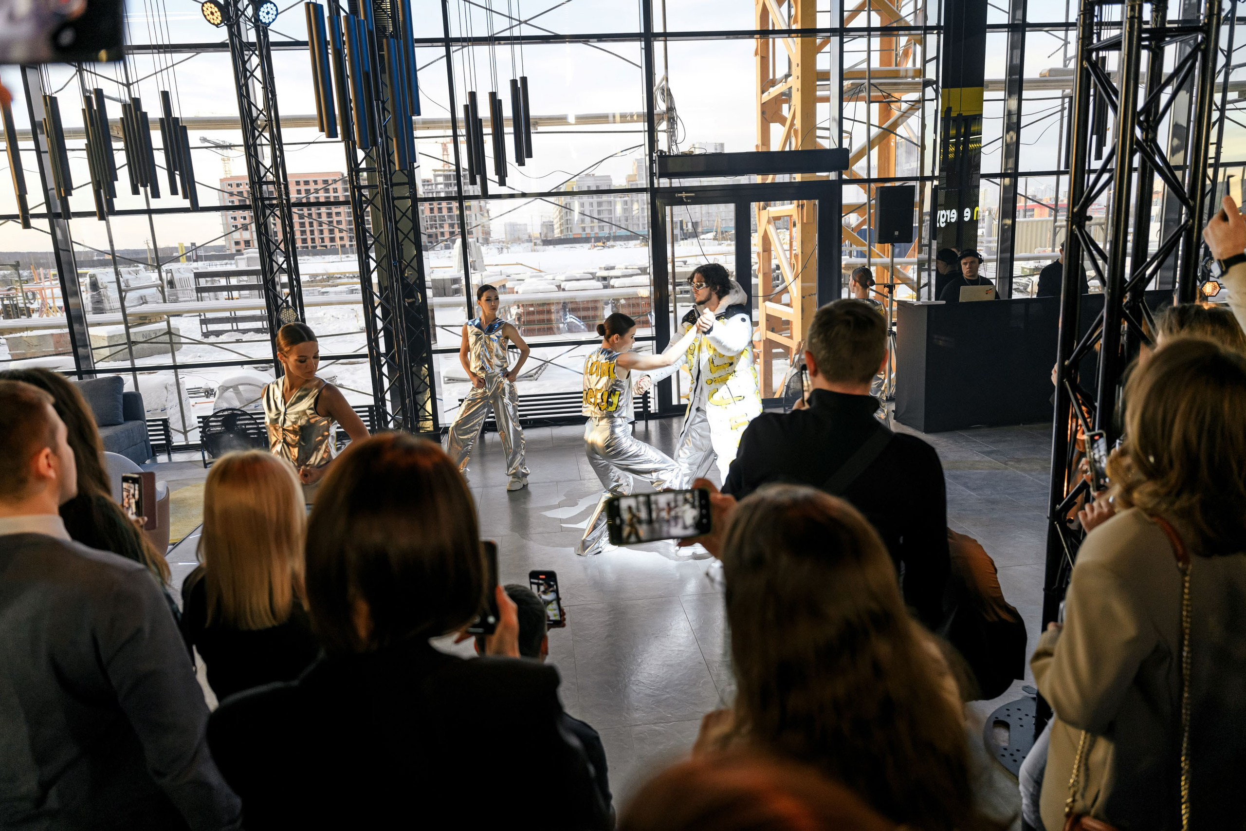 Amundsen. Максим Комаров — Профессиональный фотограф