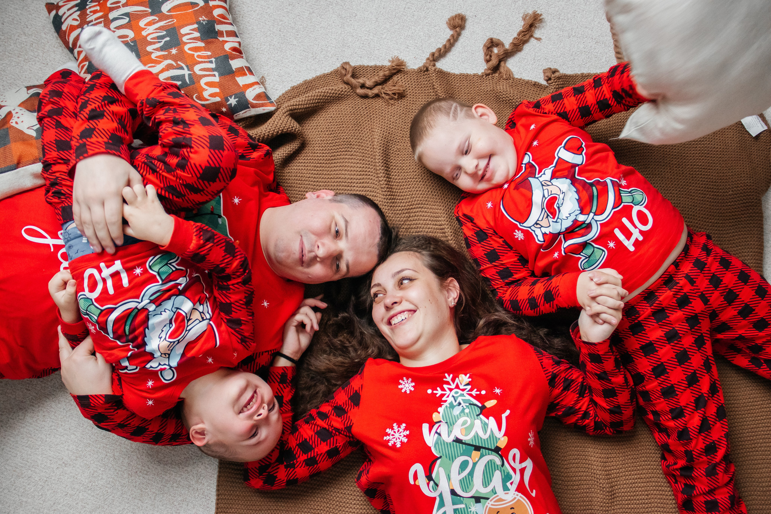 Семья Дементеевых. Фотограф Пятигорск Александра Карасева