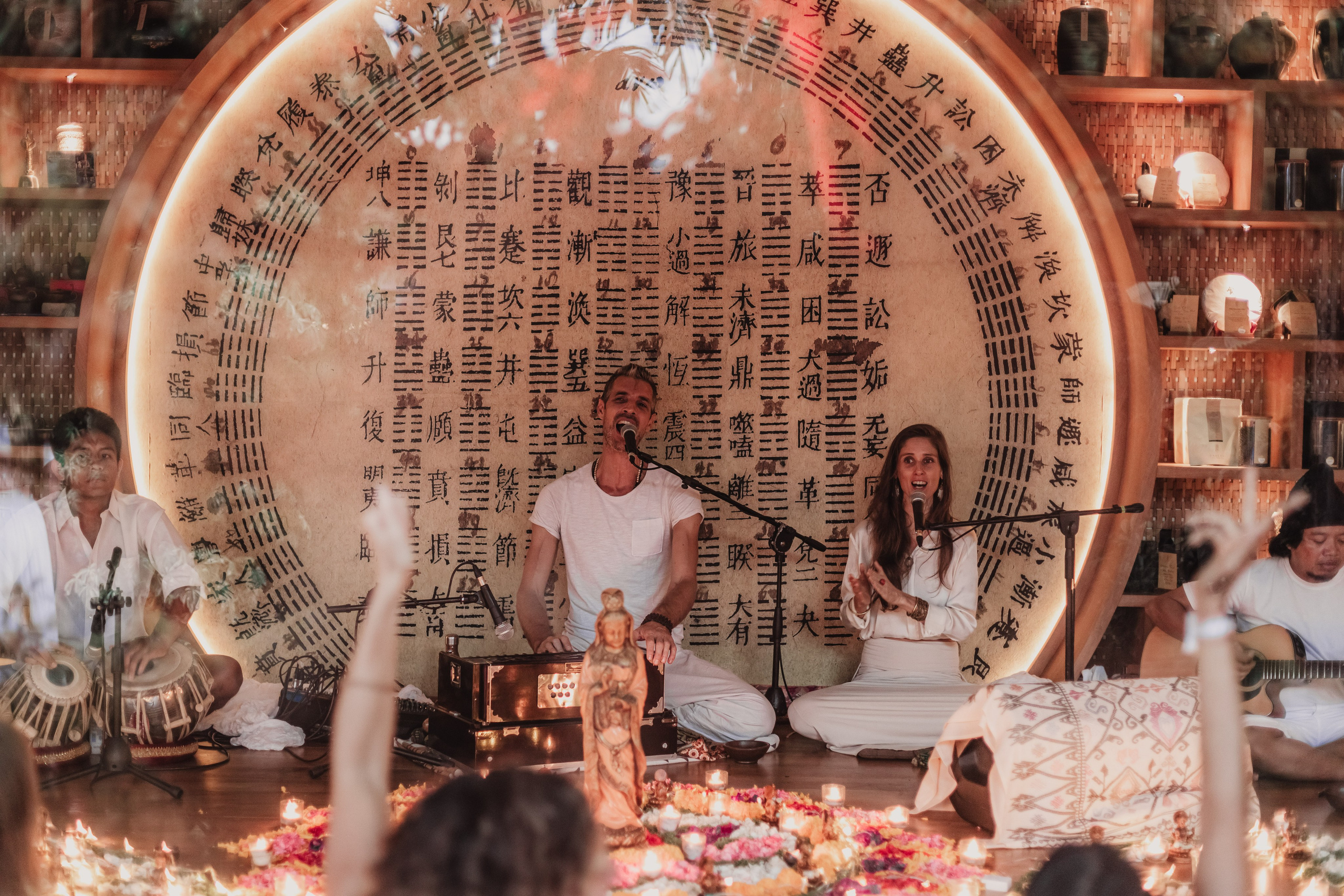 Navaratri w Bhakti Bliss at Dragon tea temple. Мариам Багдасарян