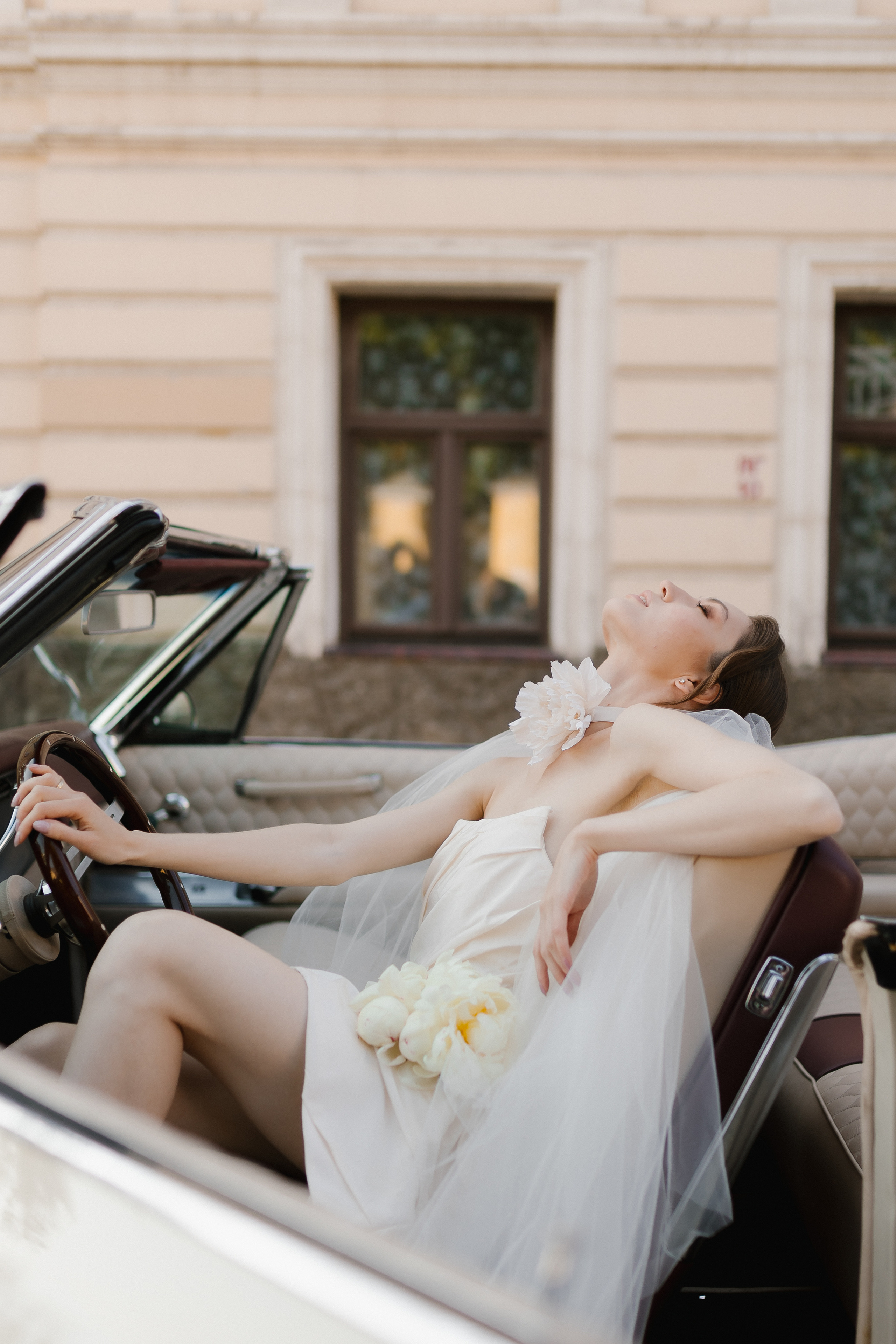 Свадебная прогулка в центре Москвы. Фотограф и видеограф в Мурманске, Москве Екатерина Нечаева