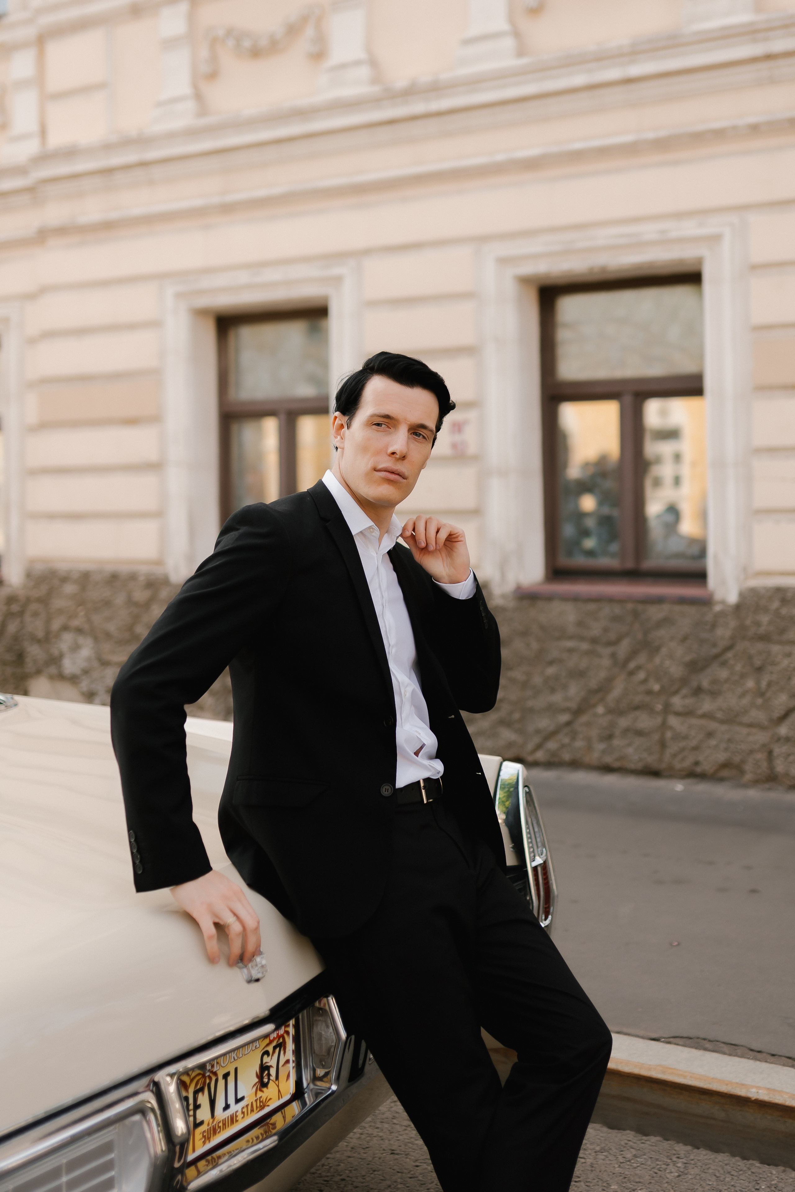 Лёгкость атмосферы подчёркивает свободолюбивый характер героев фотосессии.