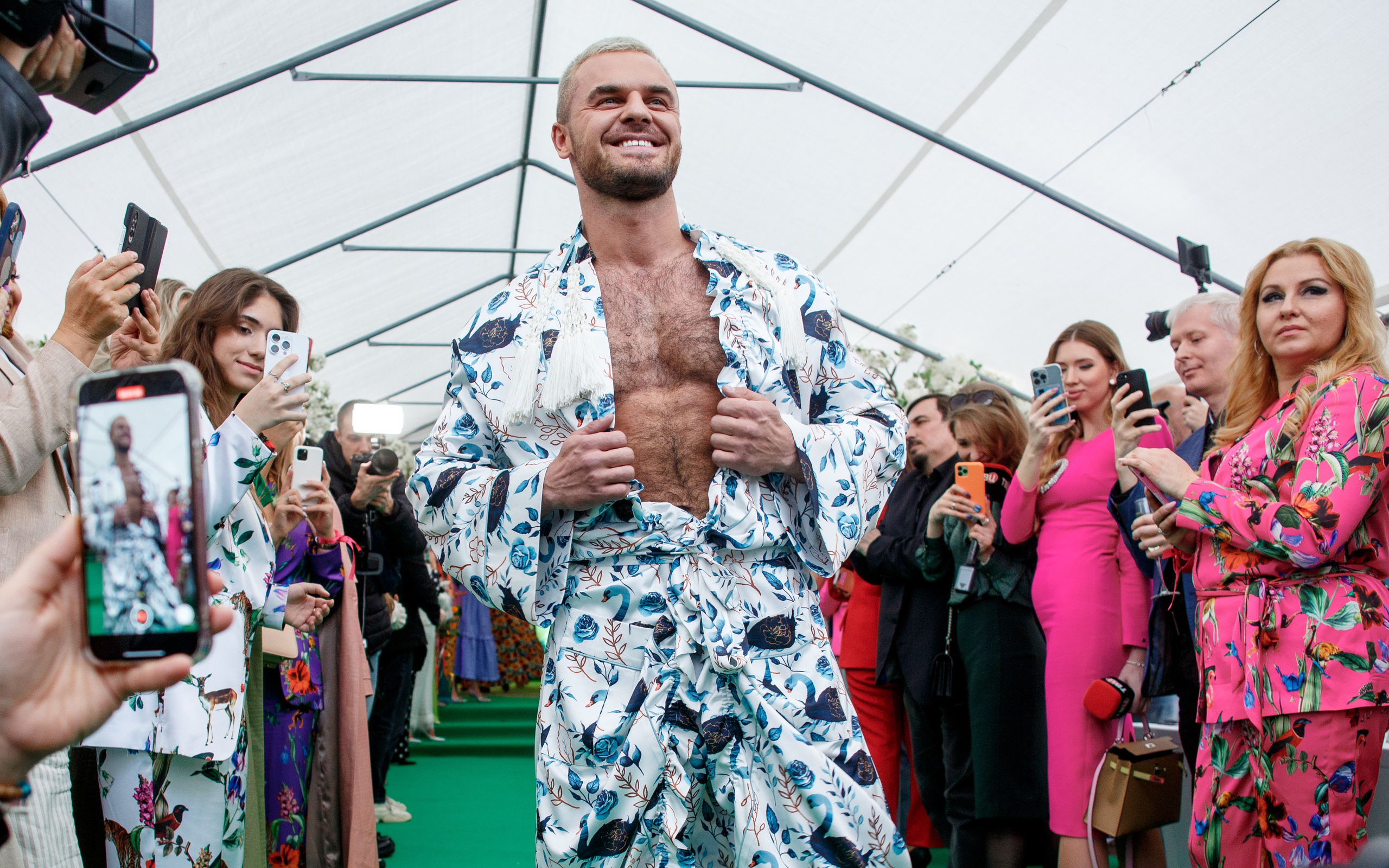 Показ мод Аники Киримовой и Наташи Королевы. Свадебный и Индивидуальный фотограф в Москве Акоп Арсенян