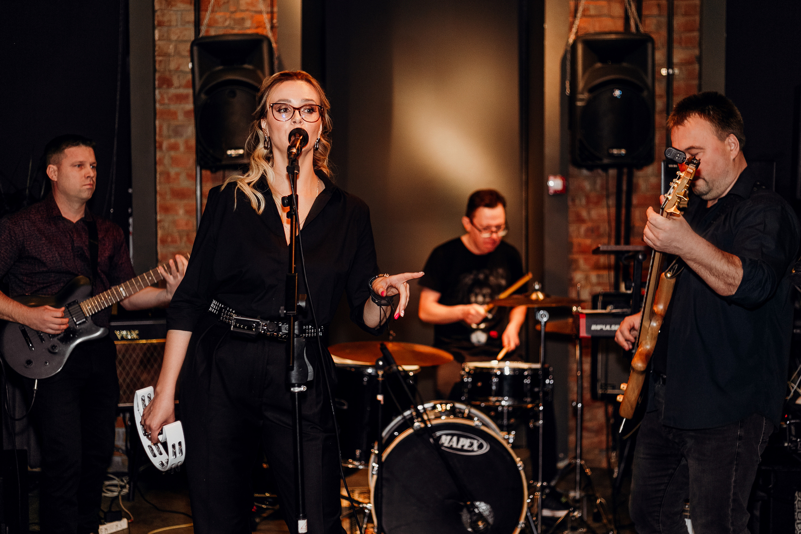 В БАРЕ «Джонатан». Фотограф в  г. Новосибирск