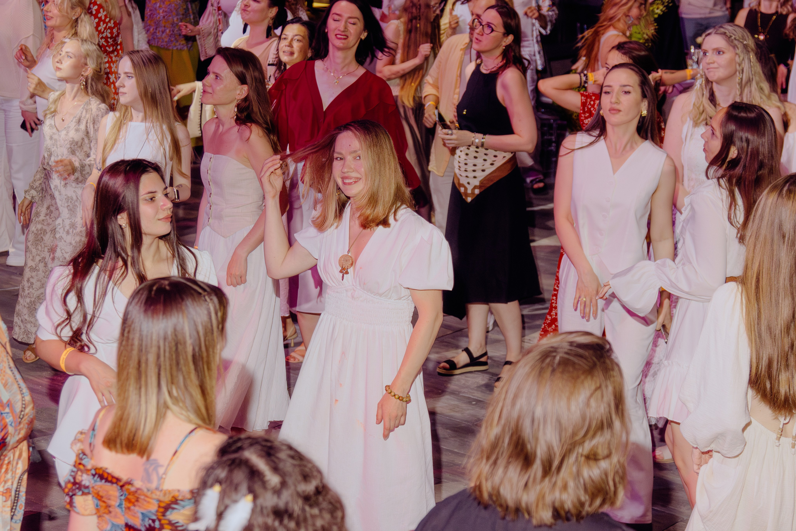 Репортажная съёмка корпоратива компании Феникс. Портретный фотограф в Ростове-на-Дону Антон Казарин