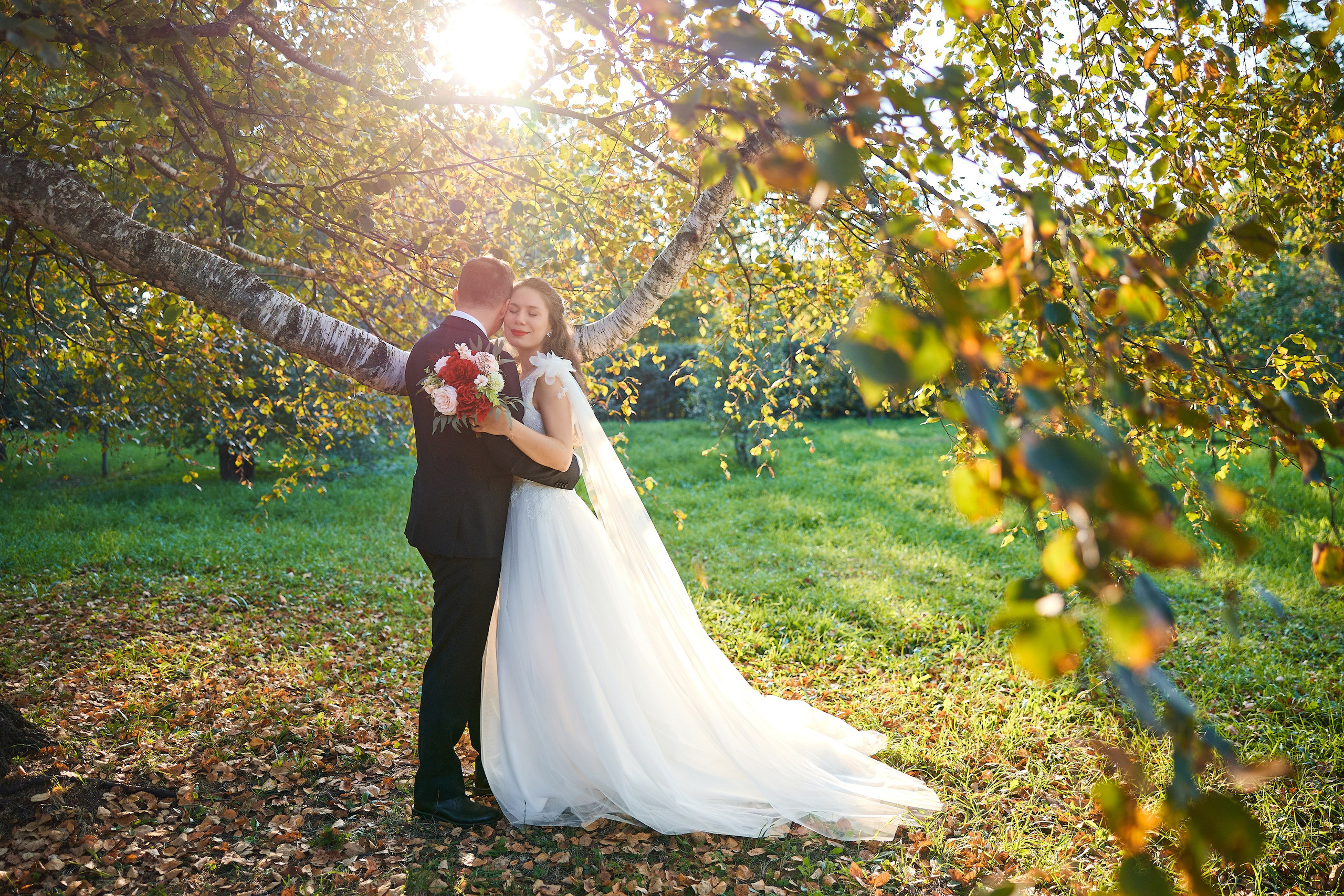 Свадебная фотосессия в Кусково. Свадебный фотограф Сергей Колбинский