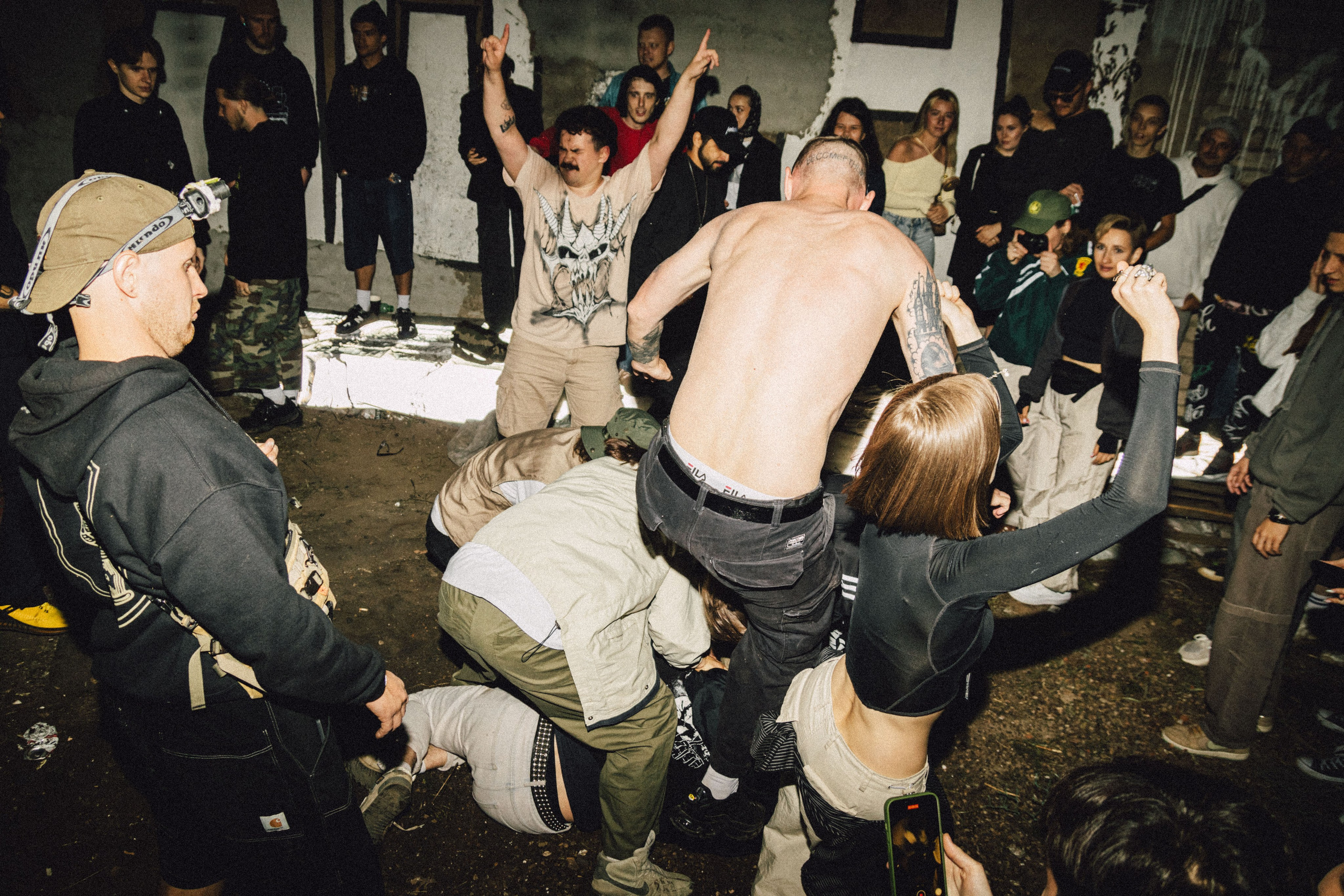 Тусовки. Фотограф Егор Огородов