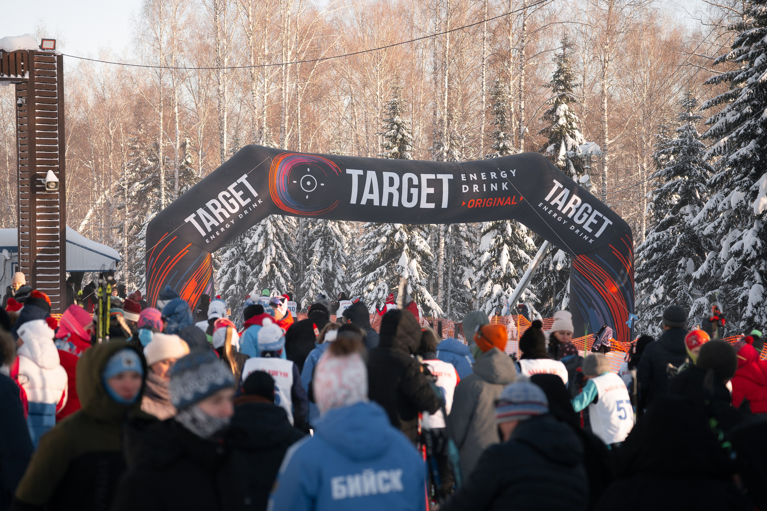 Открытие лыжного сезона, ст. Тягун, 29.11.25. Олег Лукьянов — фотограф