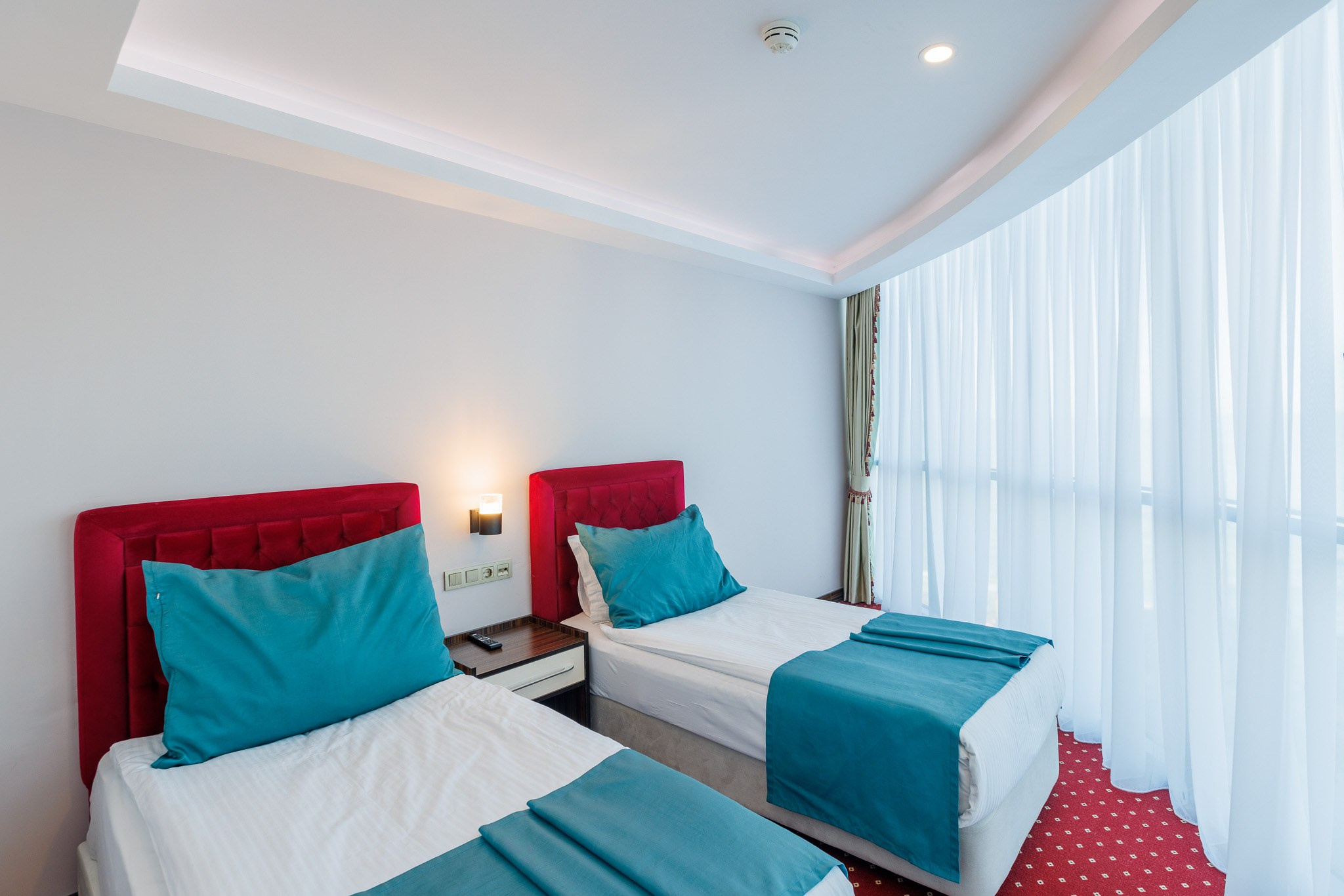 SKY TOWER (METRO CITY). Режиссёр, клипмейкер, фотограф — Андрей Охота