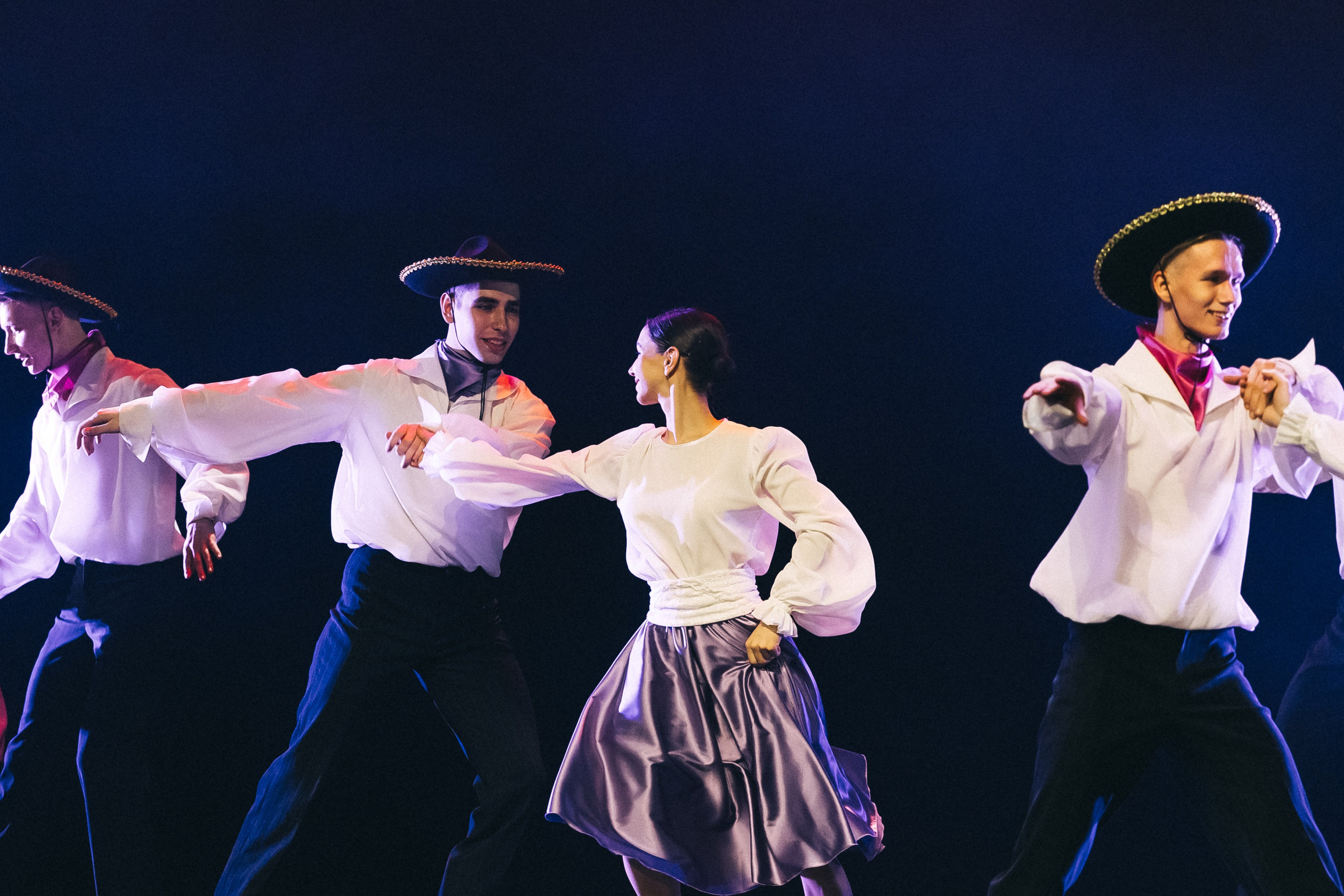 Отчётный концерт (КемГИК). Фотограф Кемерово | Сергей