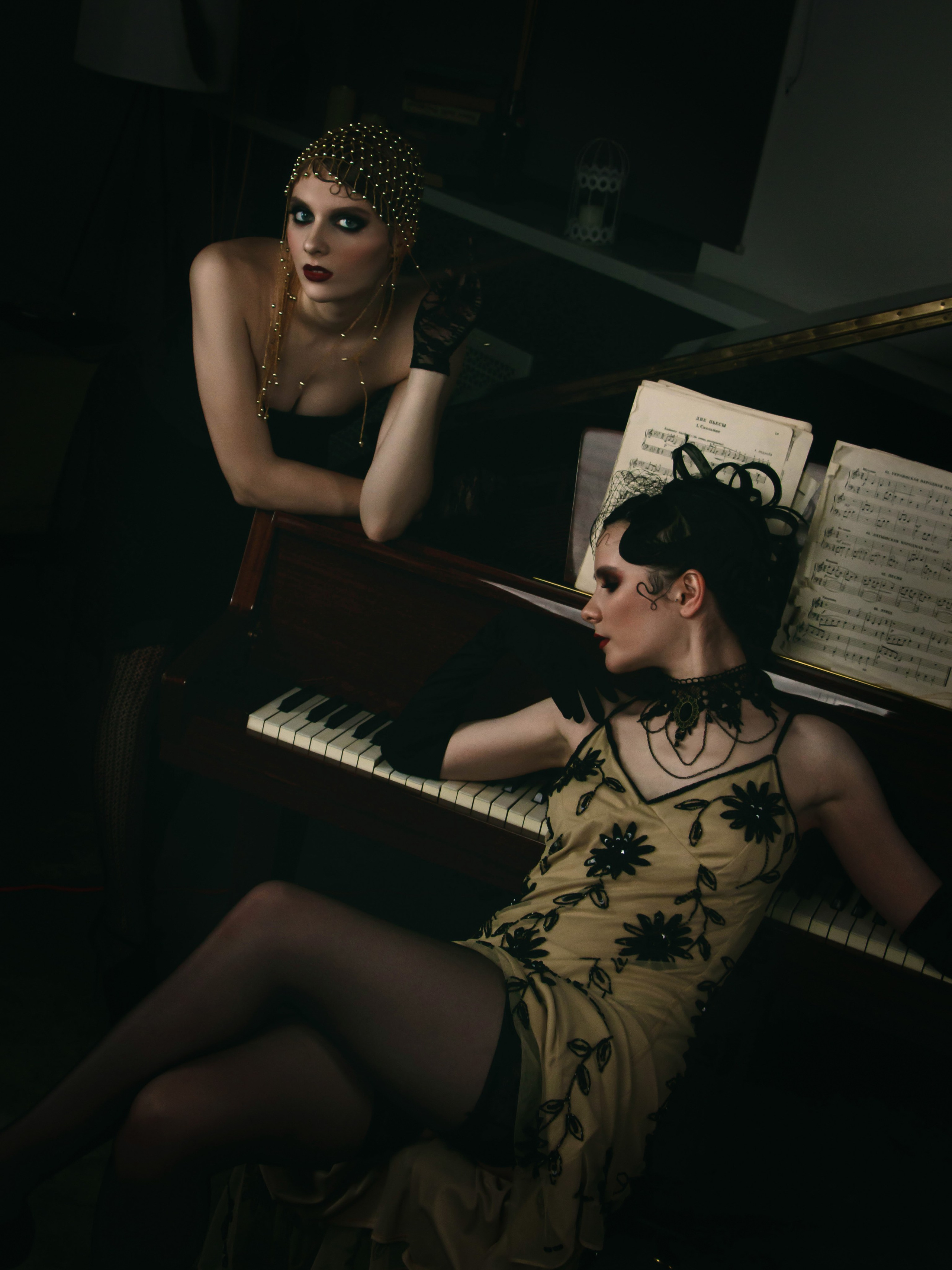INTIMACY | CREATIVE — REGINA & LENA. Alina Zhumanova — Fashion Photographer