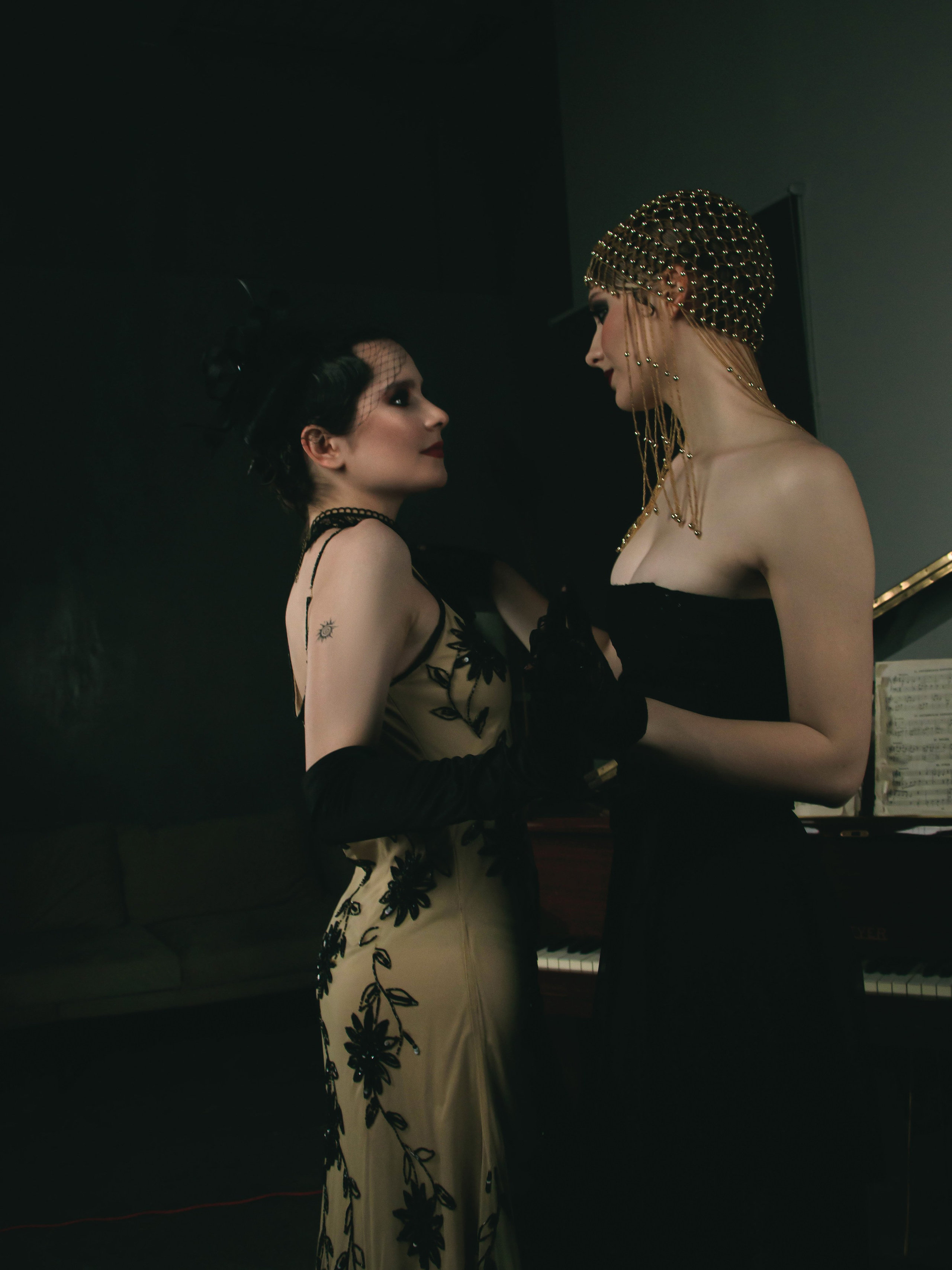 INTIMACY | CREATIVE — REGINA & LENA. Alina Zhumanova — Fashion Photographer