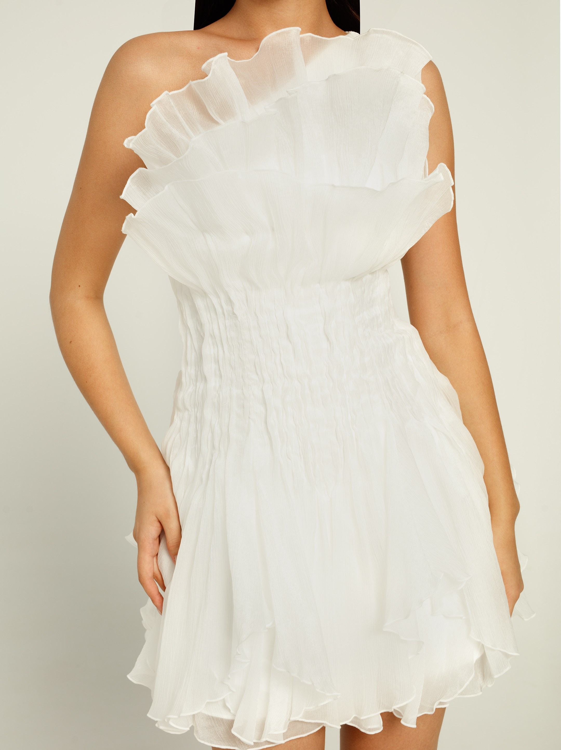 SAKS FIFTH AVENUE | E-COMMERCE. Alina Zhumanova — Fashion Photographer