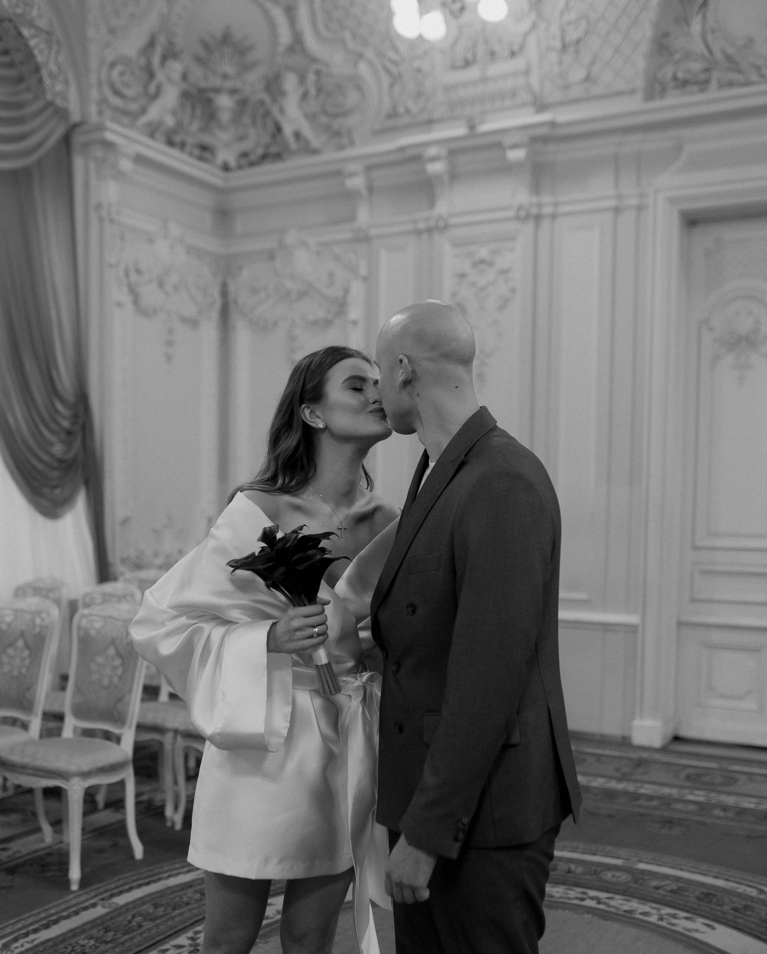 …. Свадебный фотограф в Санкт-Петербурге Александра Чукавина