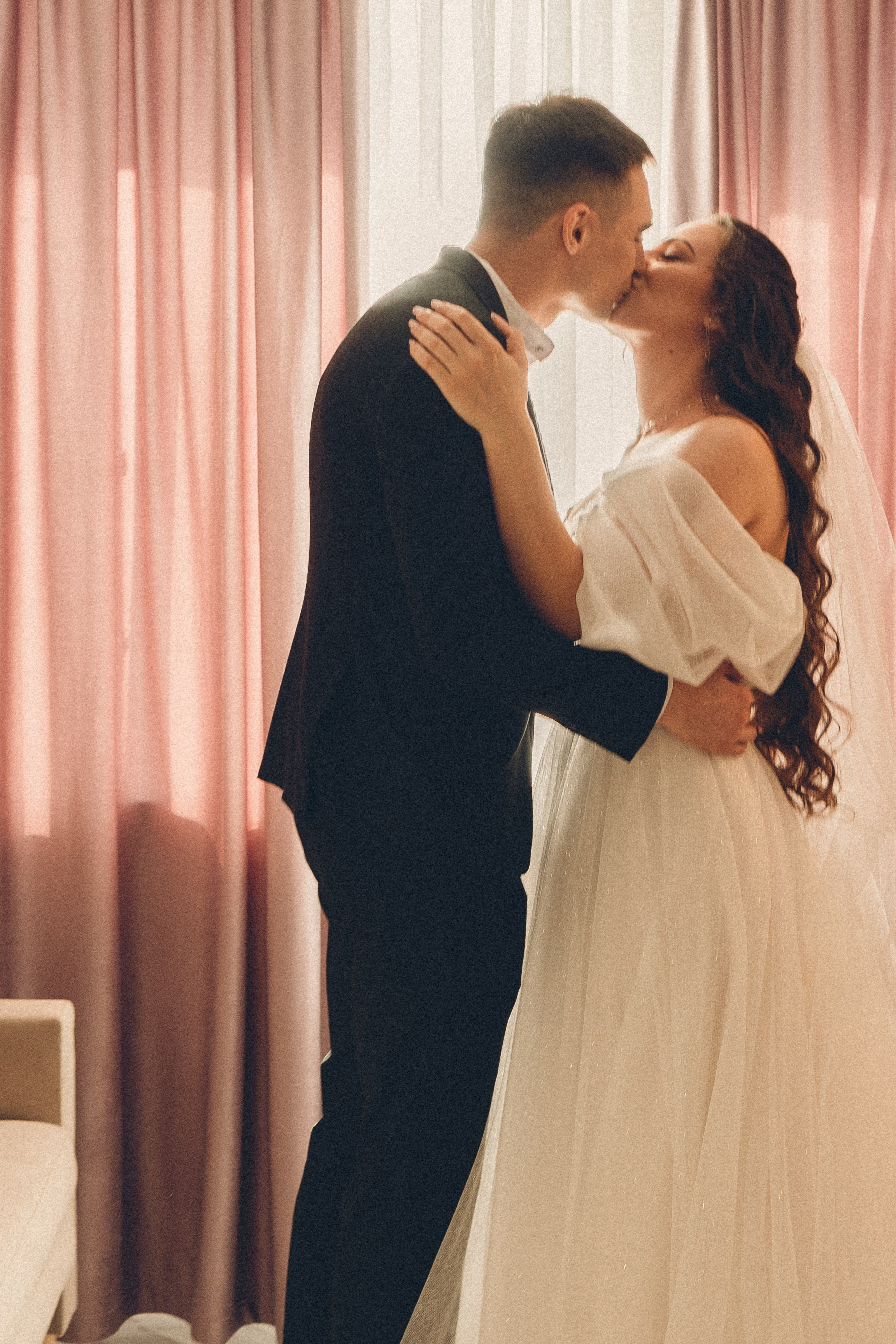 СВАДЕБНАЯ СЬЕМК В ПАРКЕ 300-ЛЕТИЯ. Профессиональный фотограф, Санкт-Петербург — Виктория Богомолова