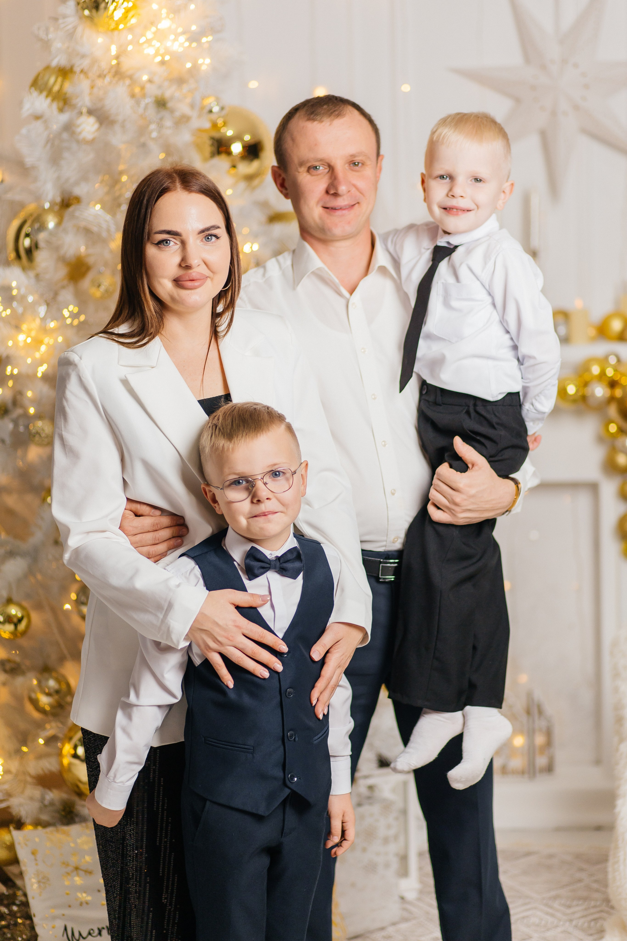 Семейная новогодняя фотосессия. Семейный, детский, свадебный фотограф в Георгиевске Дарья Домникова