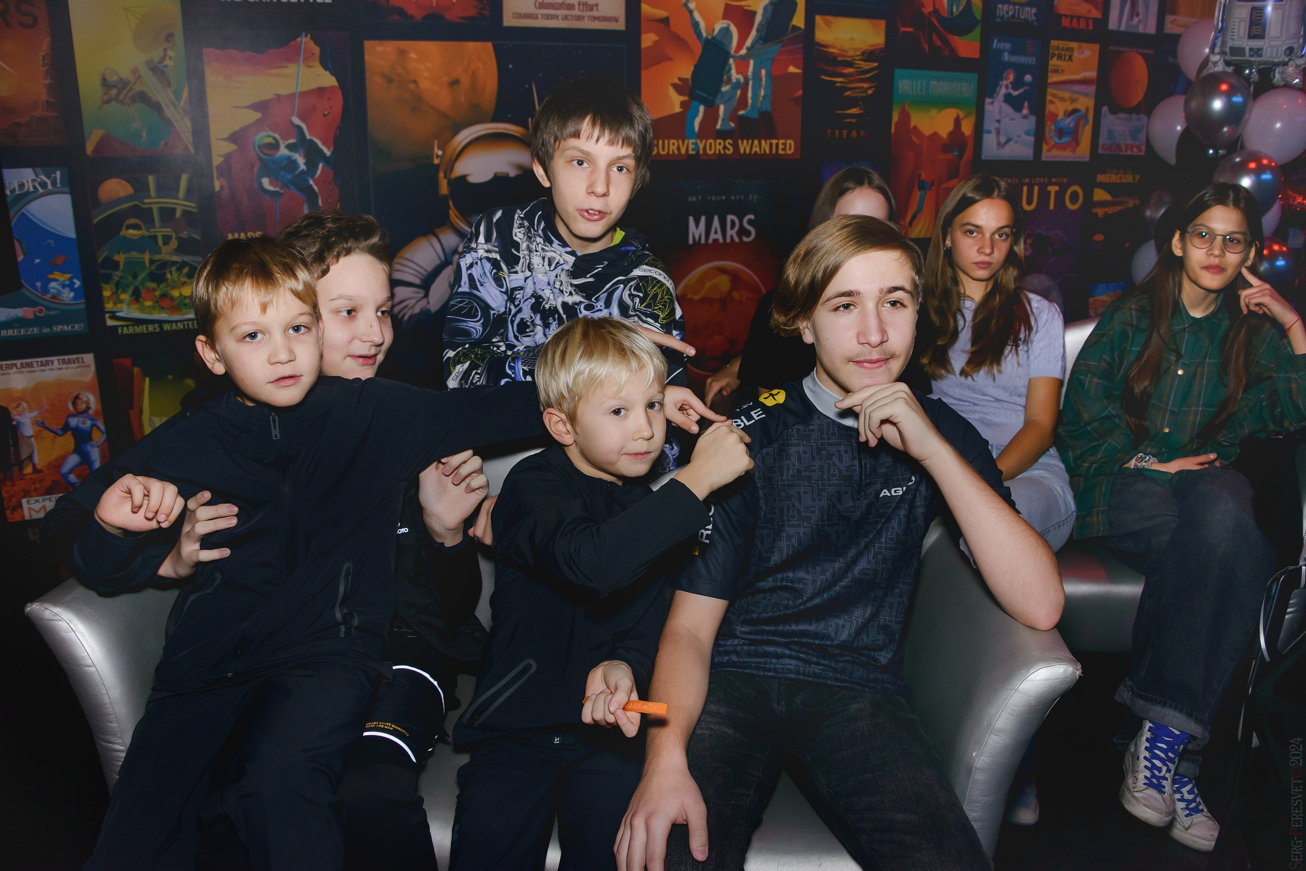 Треш-коробка. Ваш фотограф на праздник в Москве, Раменском, Жуковском, Люберцах