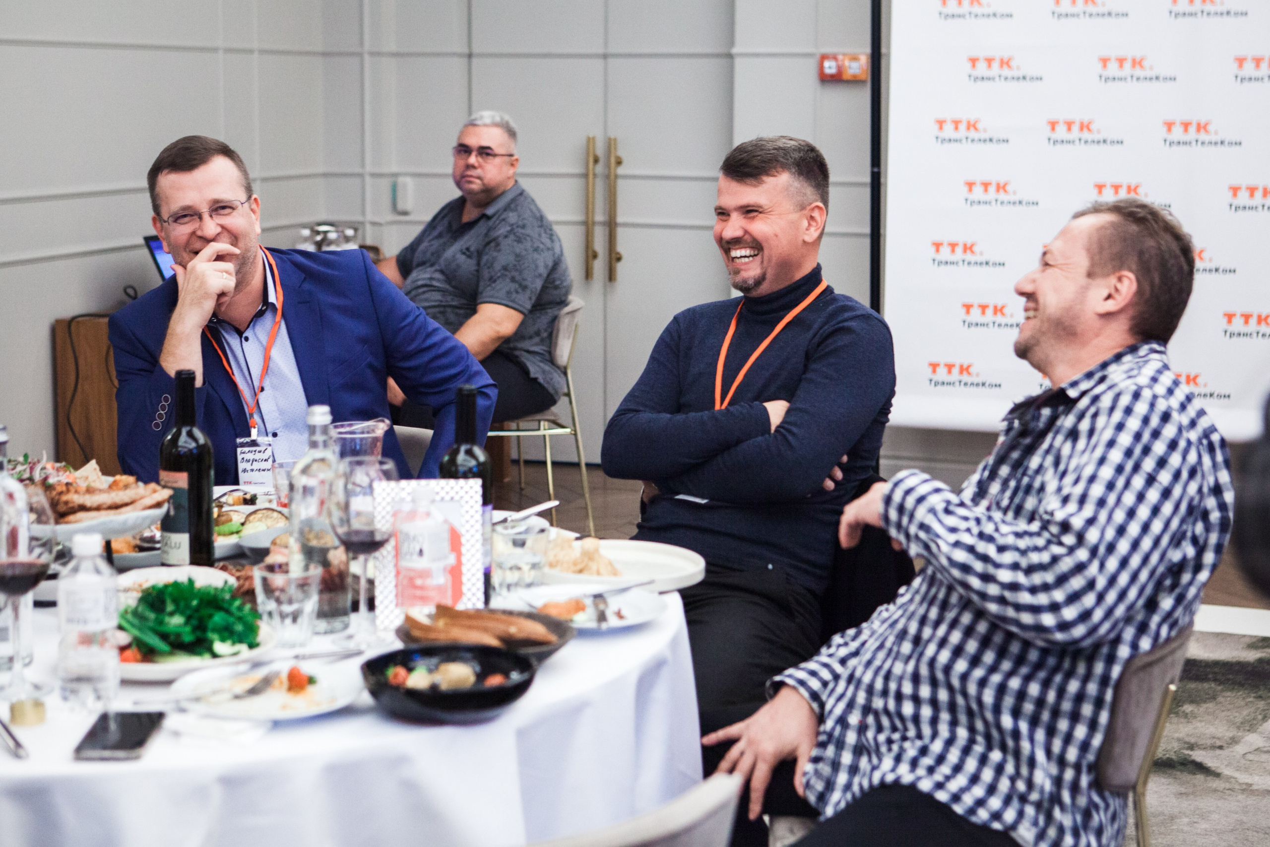 Компании. Violetta Skripka