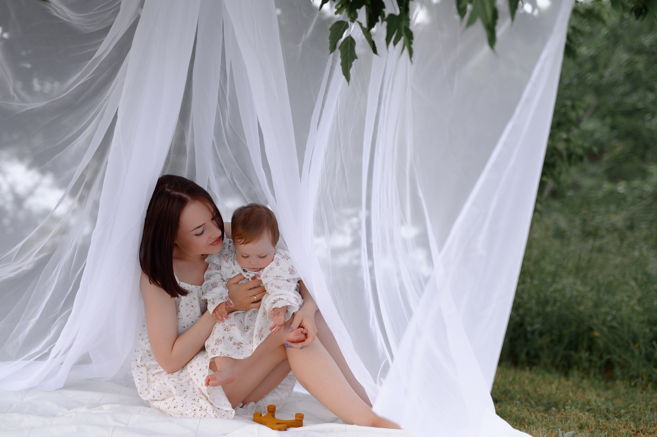 Детская фотосессия на годик. НЬЮБОРН ФОТОСЕССИИ, БЕРЕМЕННОСТЬ, ПОРТРЕТНЫЕ СЕМЕЙНЫЕ ФОТОСЕССИИ  Ногинск Москва ОЛЬГА ВОГЕЛЬ