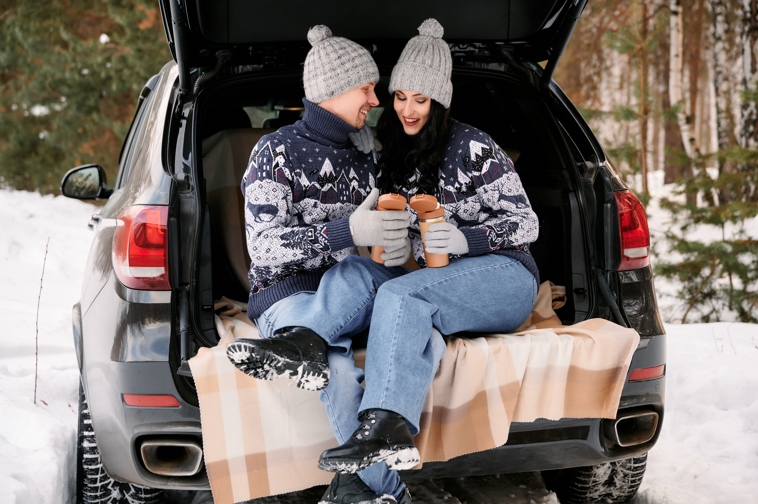 Семейный фотограф в Екатеринбурге – теплые и живые кадры. Фотосессия для семьи в Екатеринбурге. Лавстори фотограф екатеринбург. Фотограф Сергей Якубицкий Екатеринбург