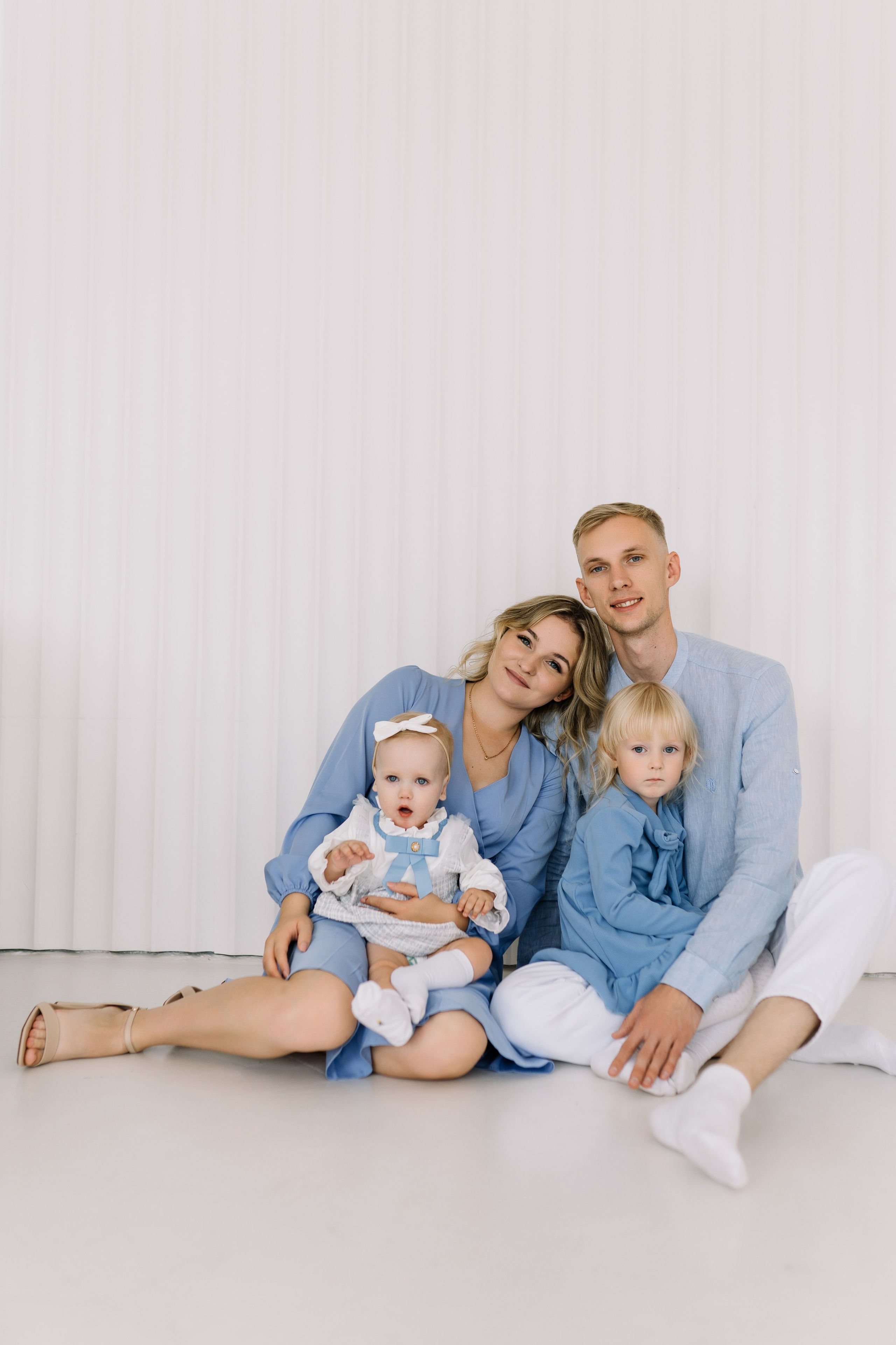 Николь 1 годик