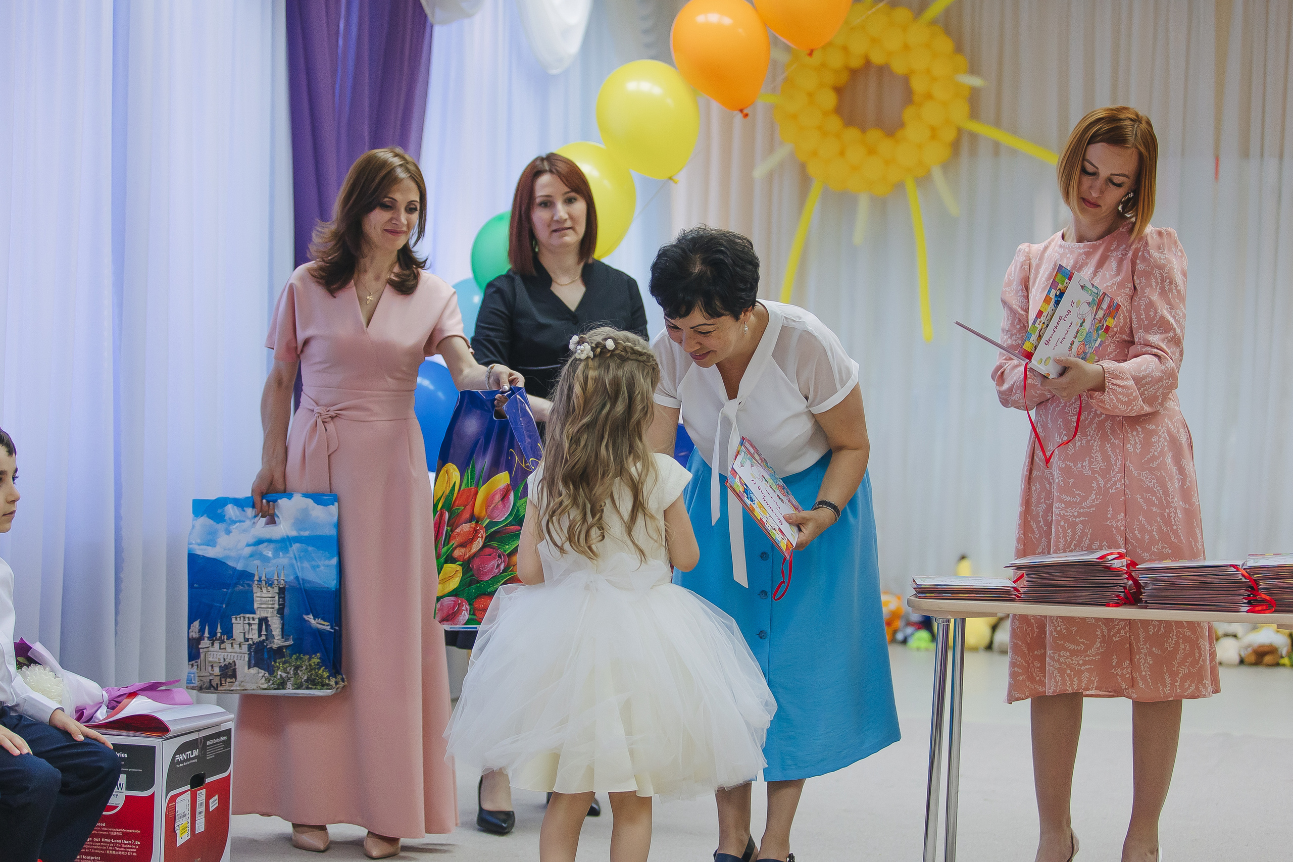 2. Свадебный и женский фотограф