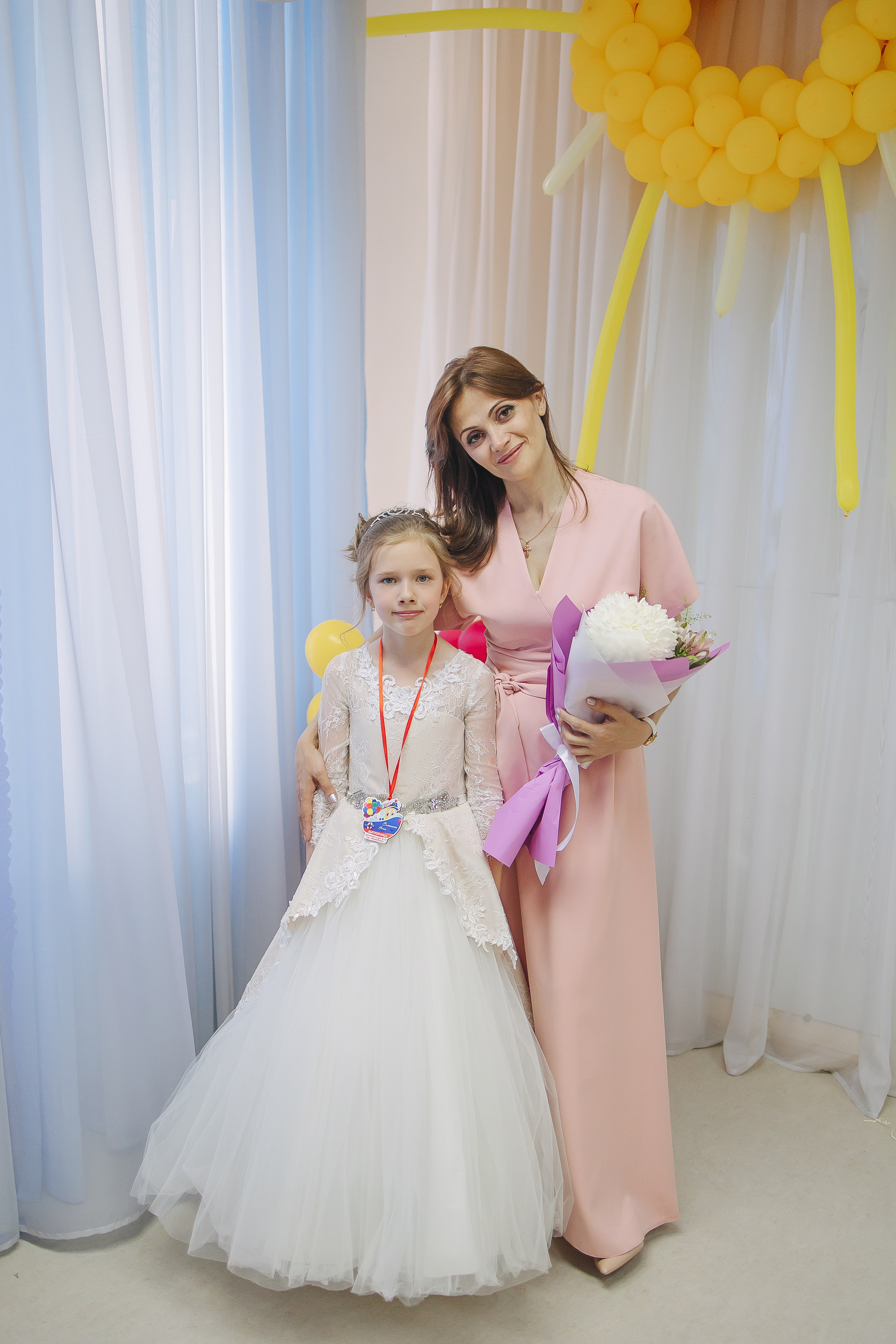 2. Свадебный и женский фотограф