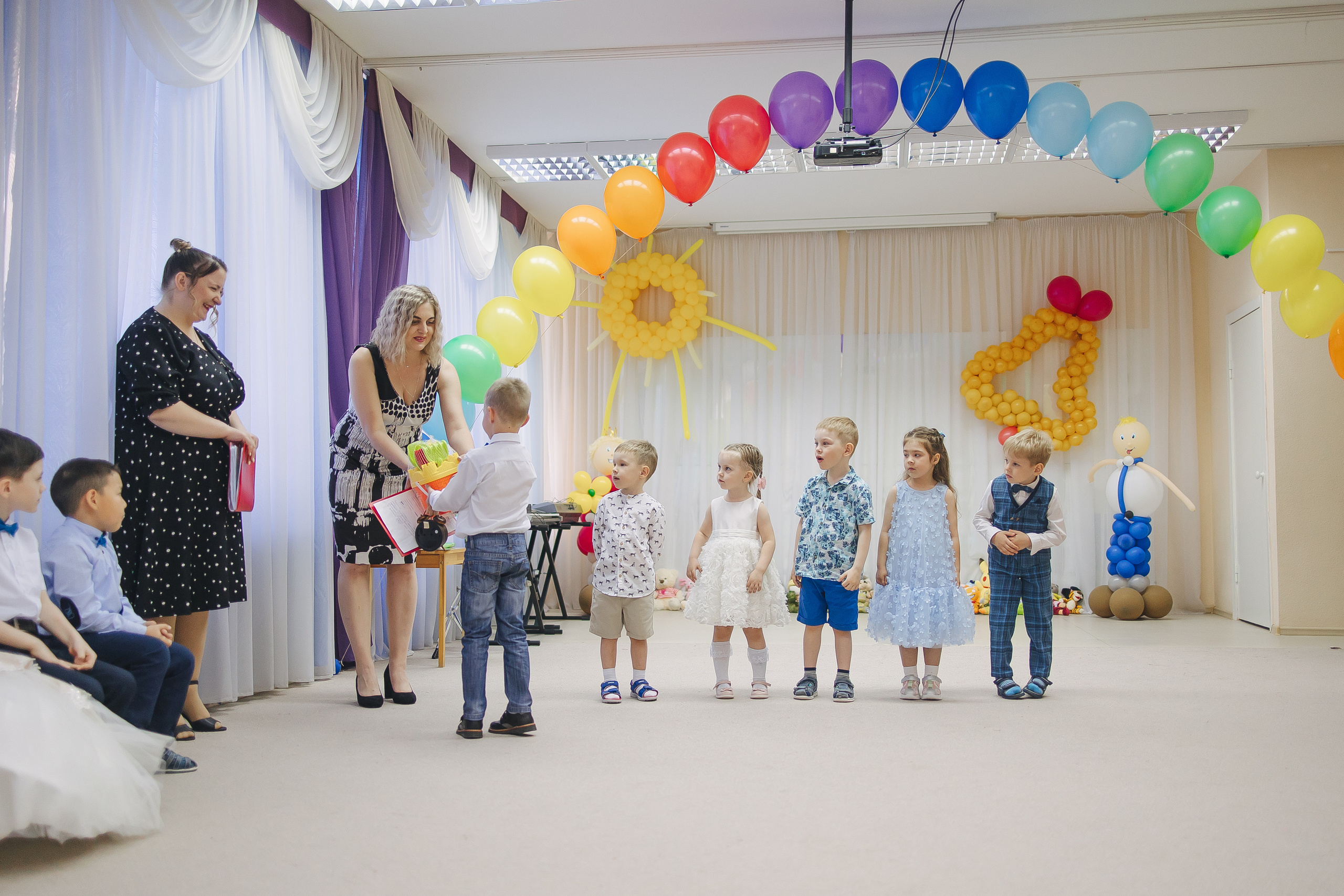 2. Свадебный и женский фотограф