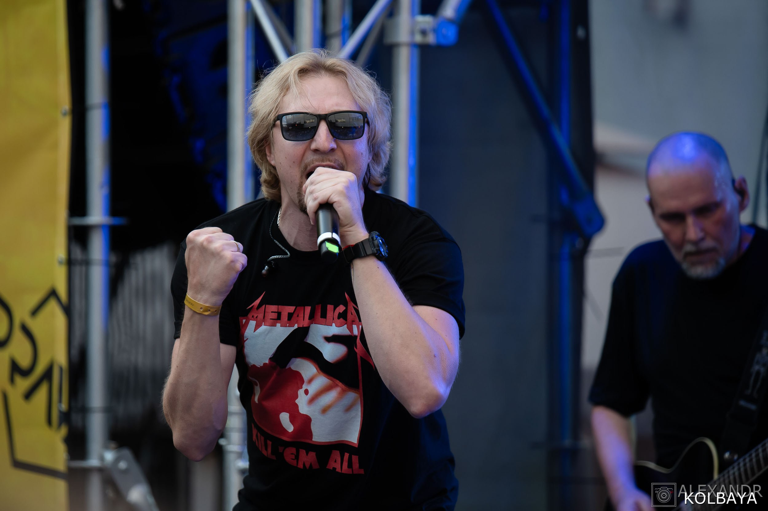 Фоторепортаж с мэшап концерта группы Черный Обелиск 4 июля 2024 года. Концертный и театральный репортажный фотограф в Москве Александр Колбая