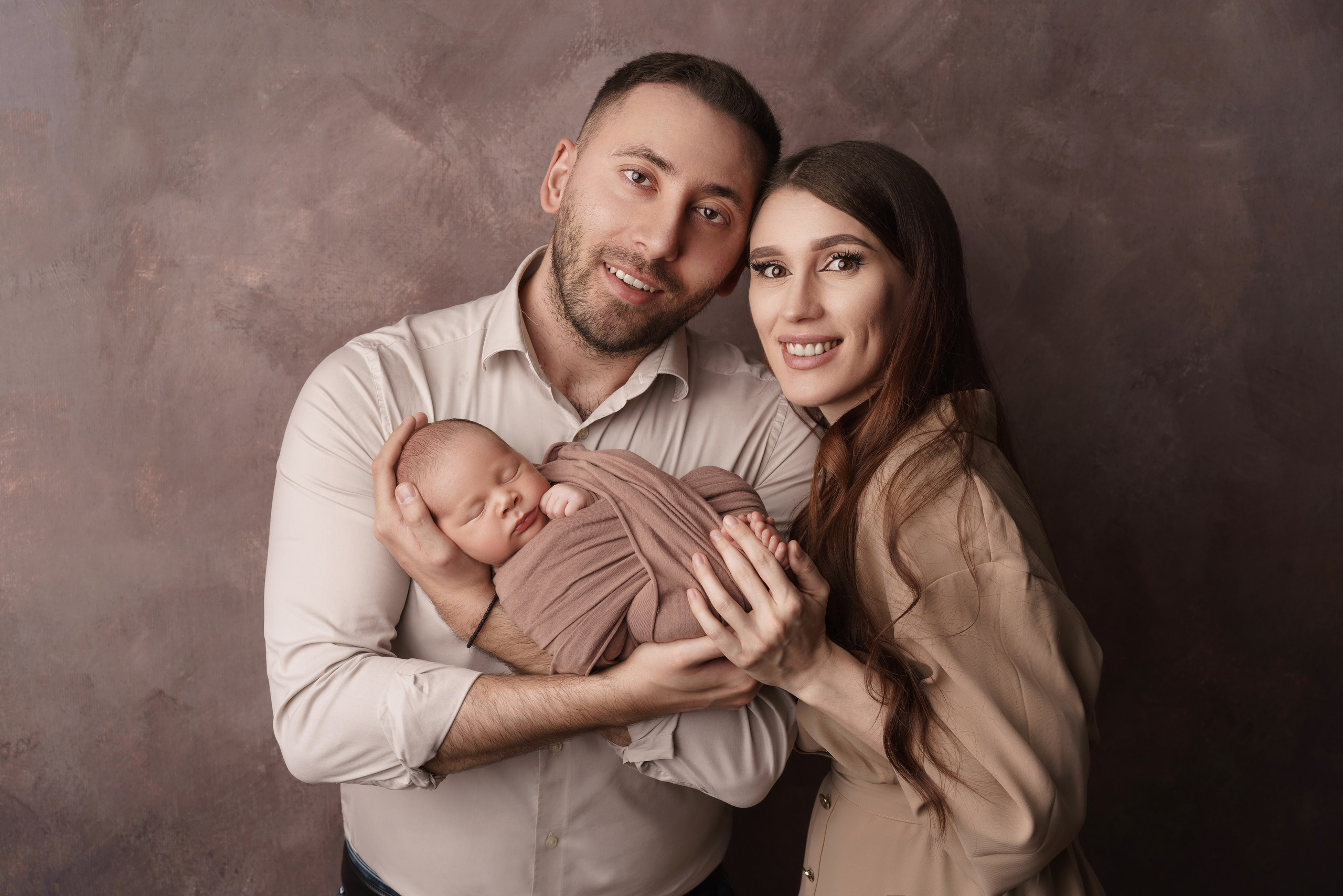 Семейные фотосессии с новорожденными | Трогательные кадры малышей и их близких в Москве и МО. Фотосессия новорожденных в Москве и Московской области | Профессиональный фотограф newborn — Татьяна Иванова