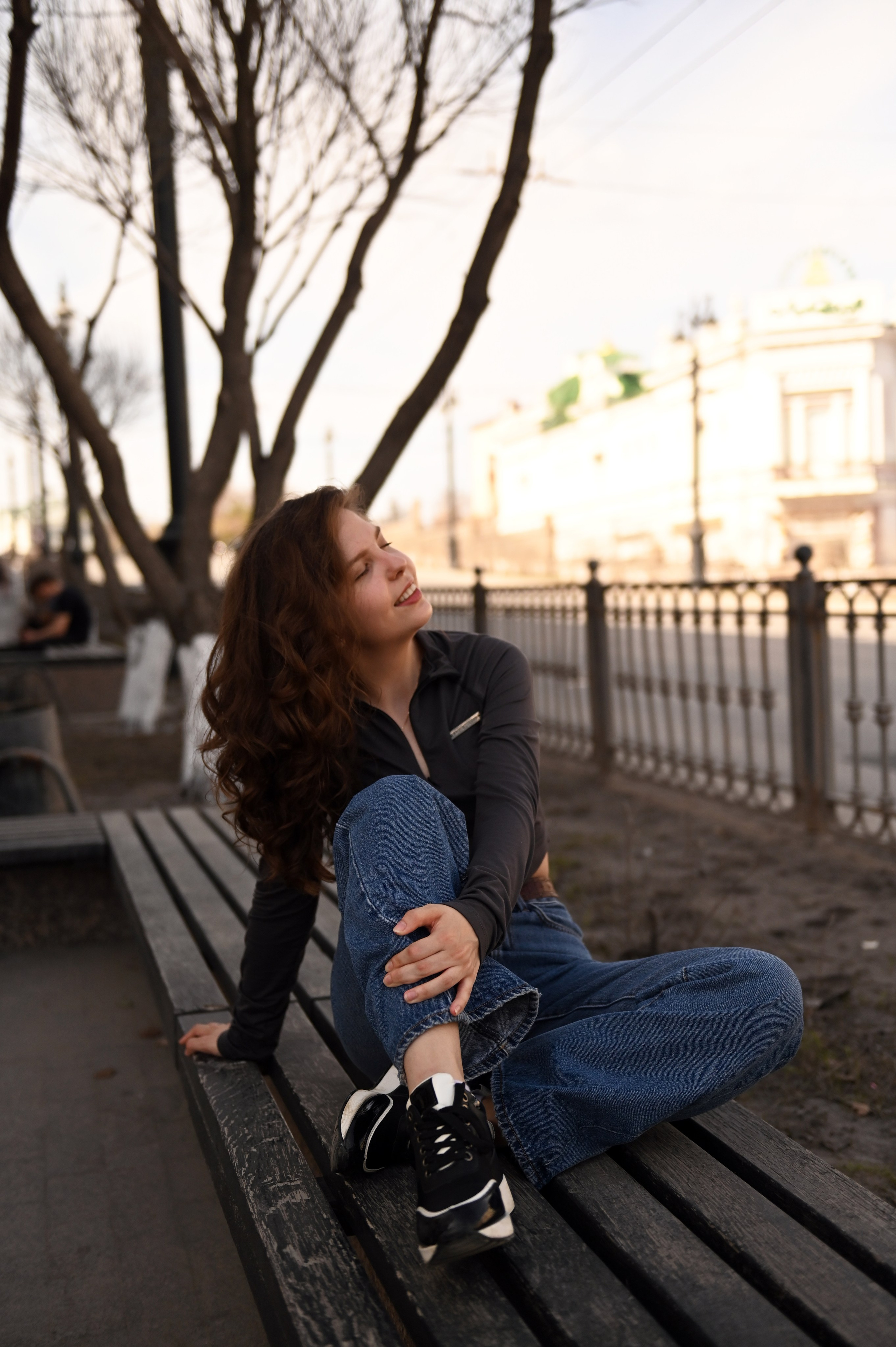 Индивидуальная прогулочная в городе. Свадебный, семейный, детский, контент фотограф в Омске Максим Ильин