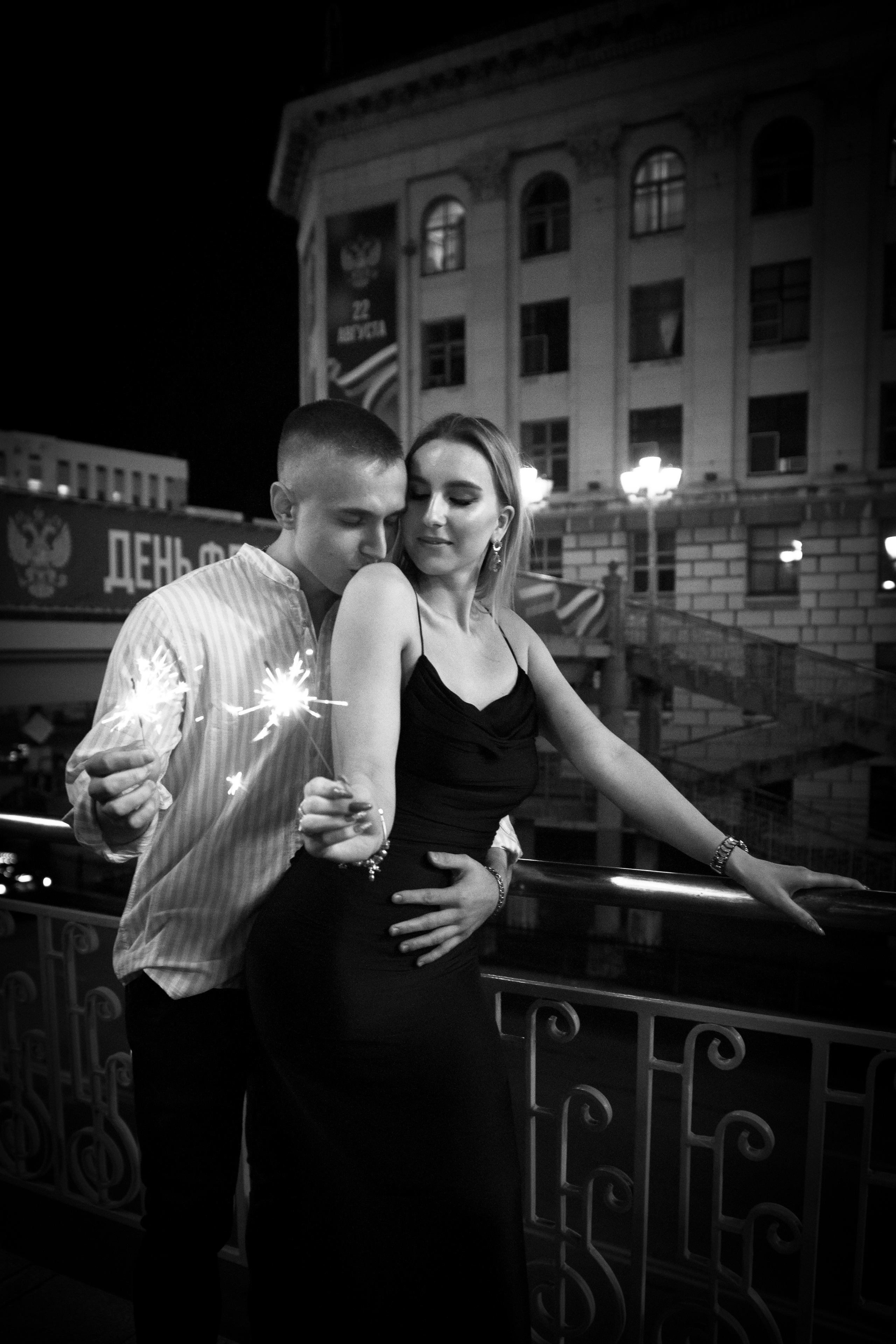 на этом фото - пара влюбленных. Фотограф в Хабаровске - Татьяна Трубникова. Взглянув на это фото, Вы можете решить, что надо пофотаться, а значит пора заказать фотосессию в Хабаровске у Татьяны Трубниковой.