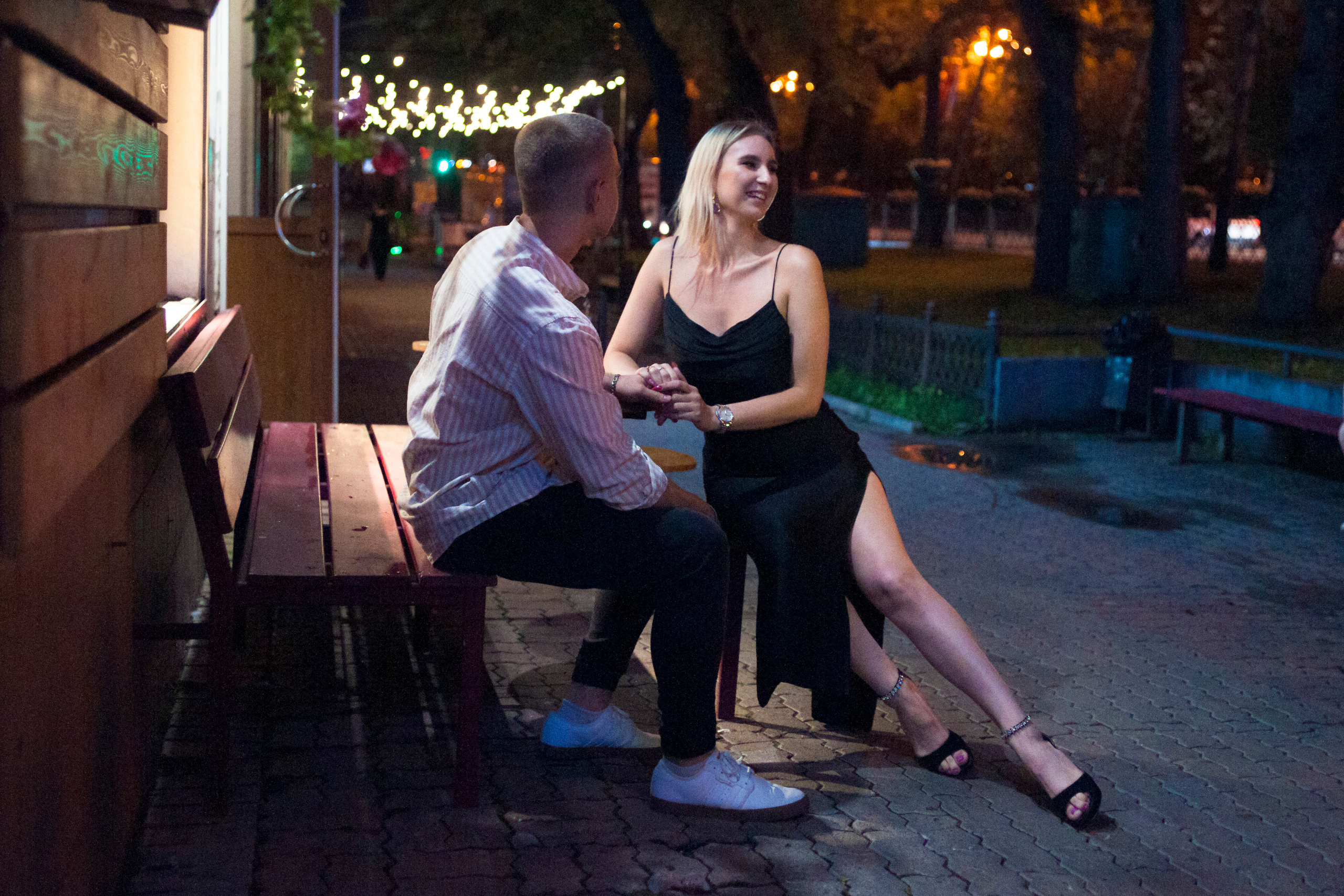 на снимке - прекрасная пара. Фотограф в Хабаровске - Татьяна Трубникова. Взглянув на это фото, Вы можете решить, что уже давным давно надо пофотаться, а значит пора заказать фотосессию в Хабаровске у Татьяны Трубниковой.