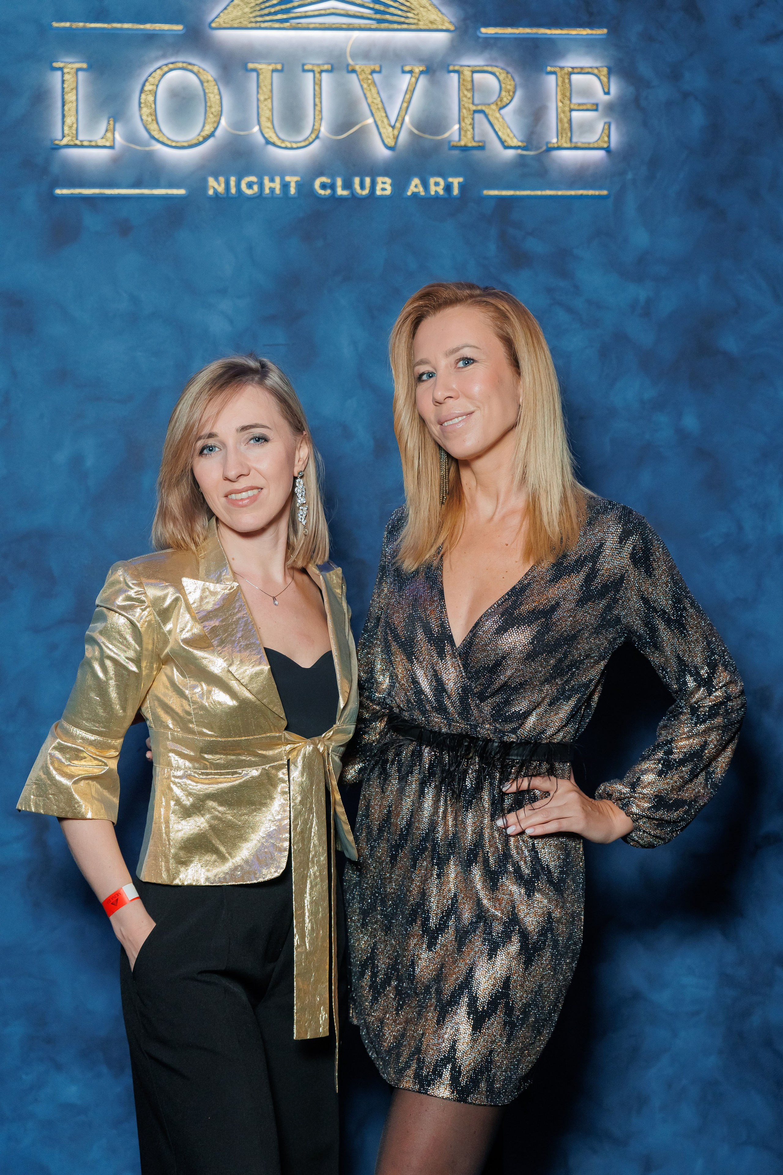 ЛУВР [Открытие Ночного клуба]. СВОИ. ФОТООТЧЕТЫ-СОБЫТИЯ-МЕСТА