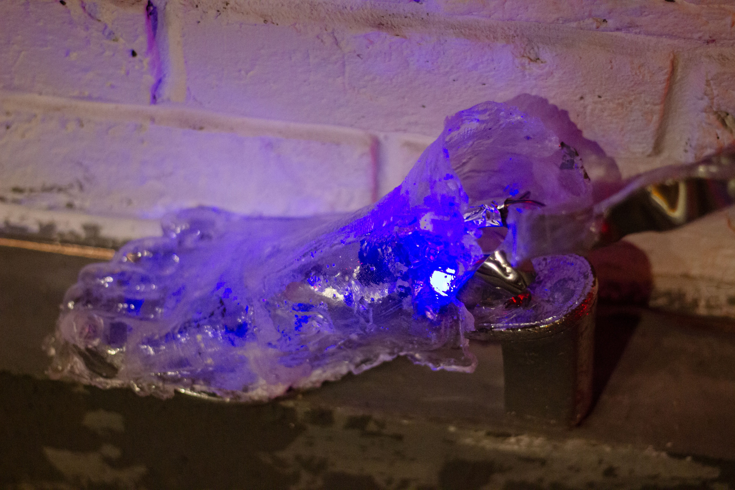 Бильярдная «Крученых» некрореализм. Юля Мурашова портретный и документальный фотограф