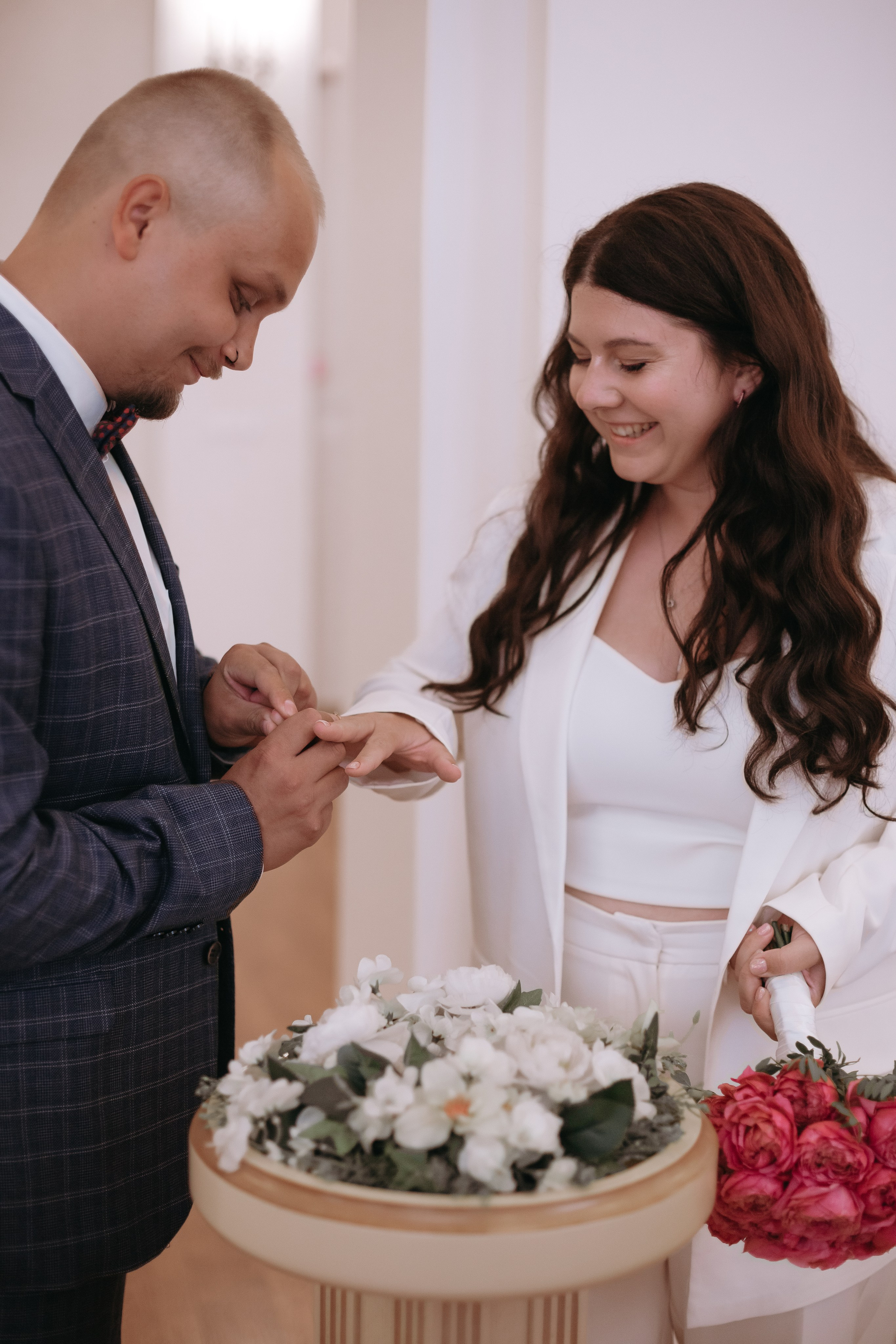 Вот мы и сделали такую рокировочку. Свадебный и семейный фотограф Арина Кулёва