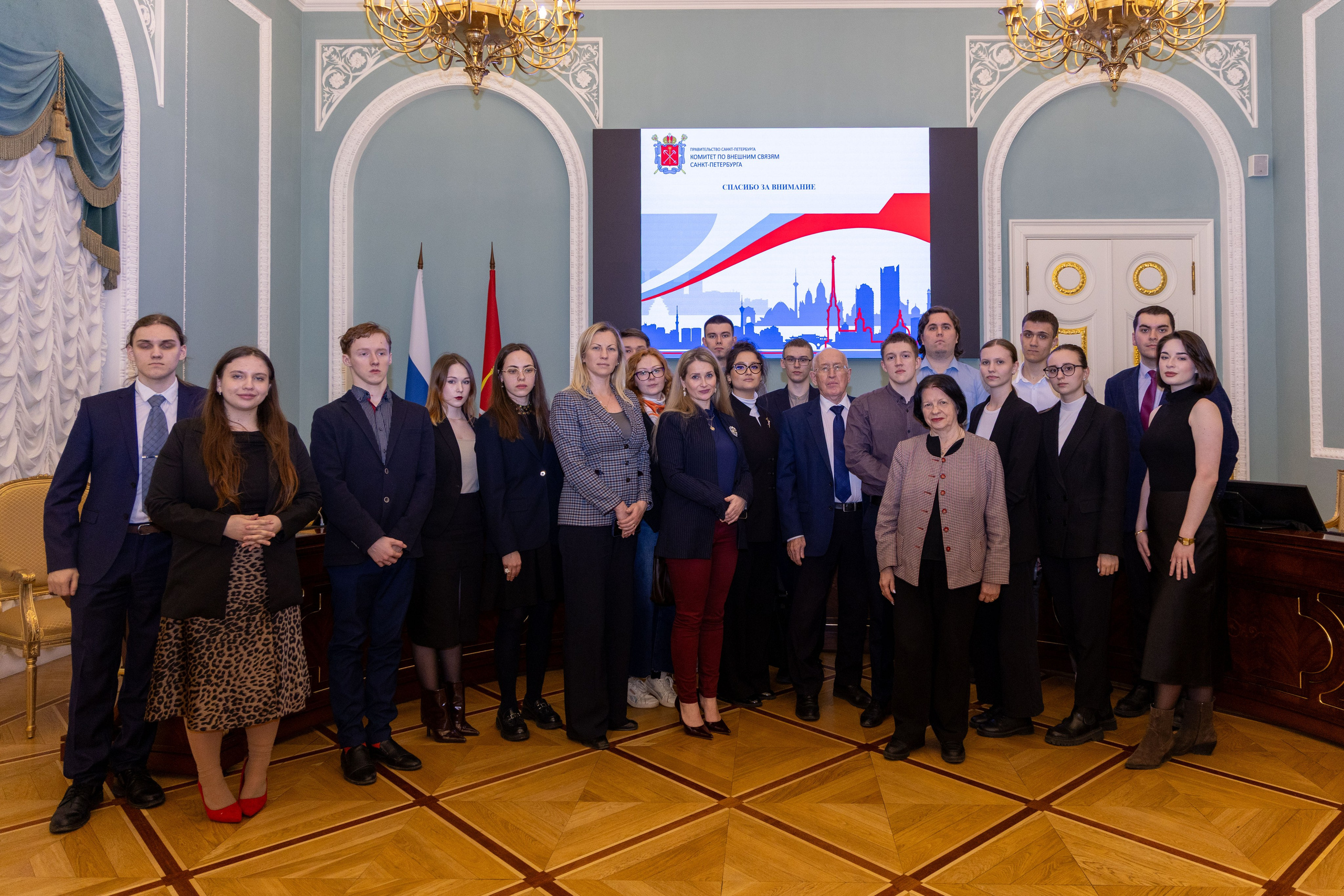 Кружок молодого дипломата. Портретный и семейный фотограф Санкт-Петербург