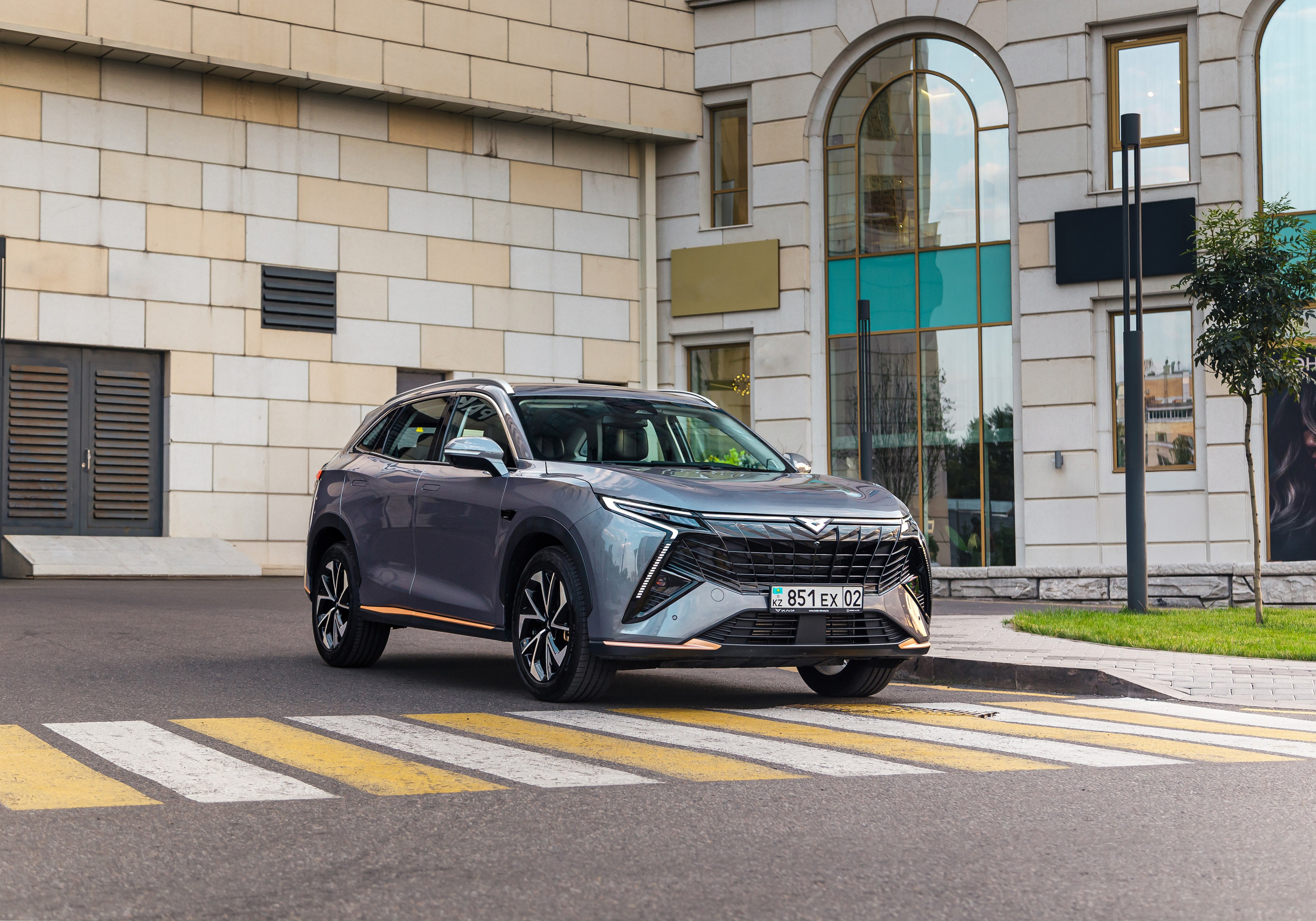 Автомобильная фотосъёмка. Рекламный и портретный фотограф в Алматы — Серекпаев Танирхан