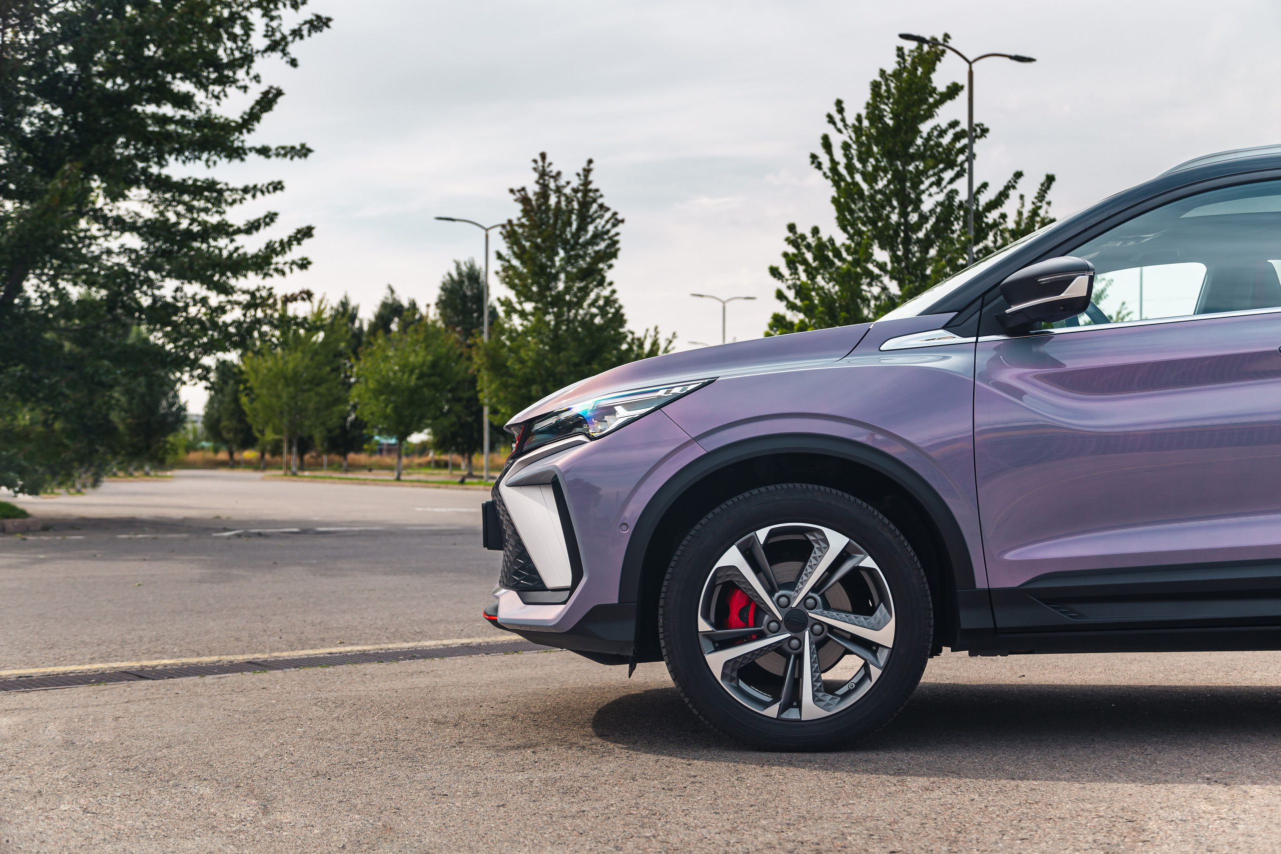 GEELY COOLRAY. Рекламный и портретный фотограф в Алматы — Серекпаев Танирхан