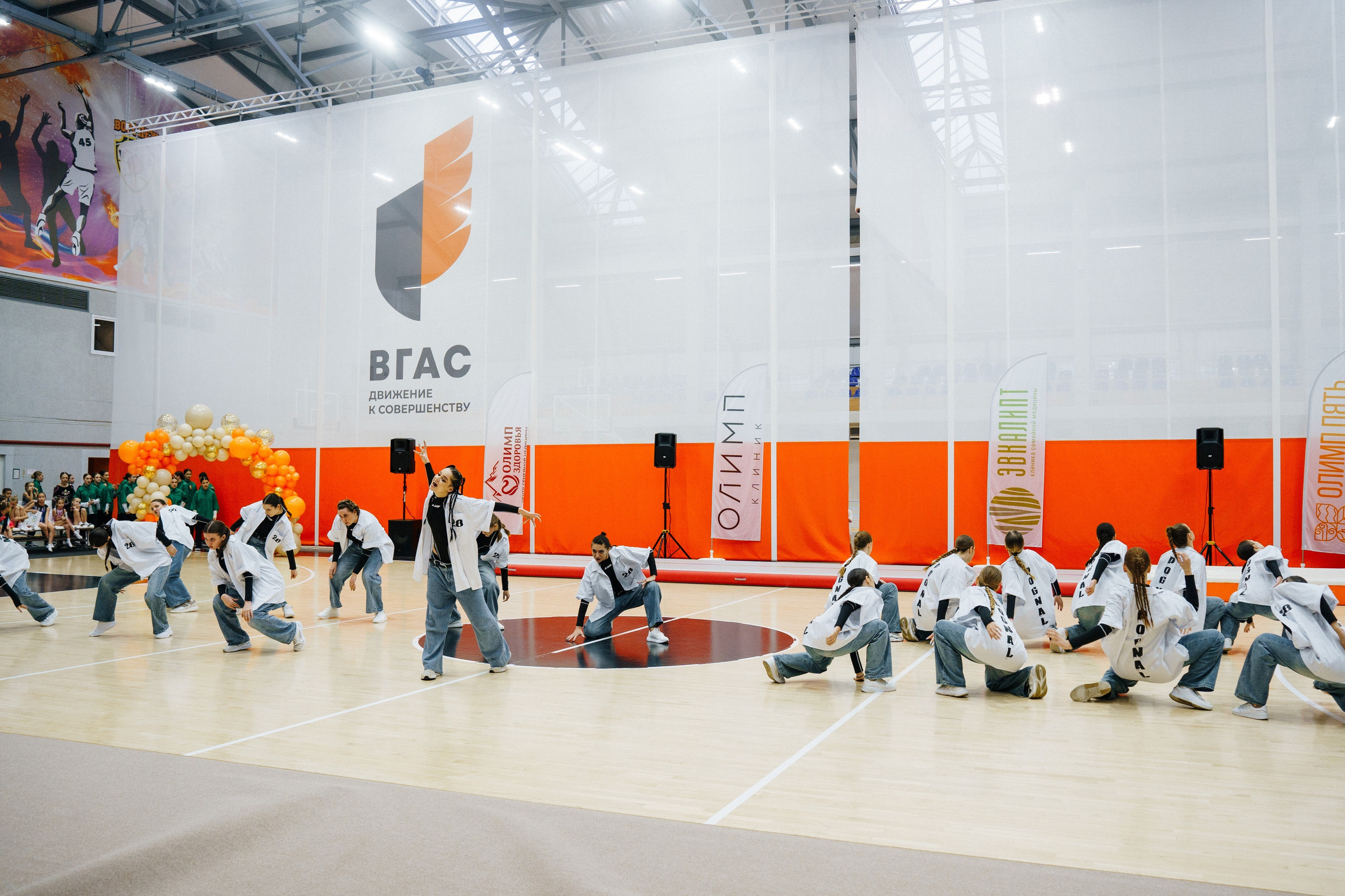 Ангелина Мельникова. Клуб спортивной гимнастики. Фотограф в Воронеже Ольга Космодемьянская