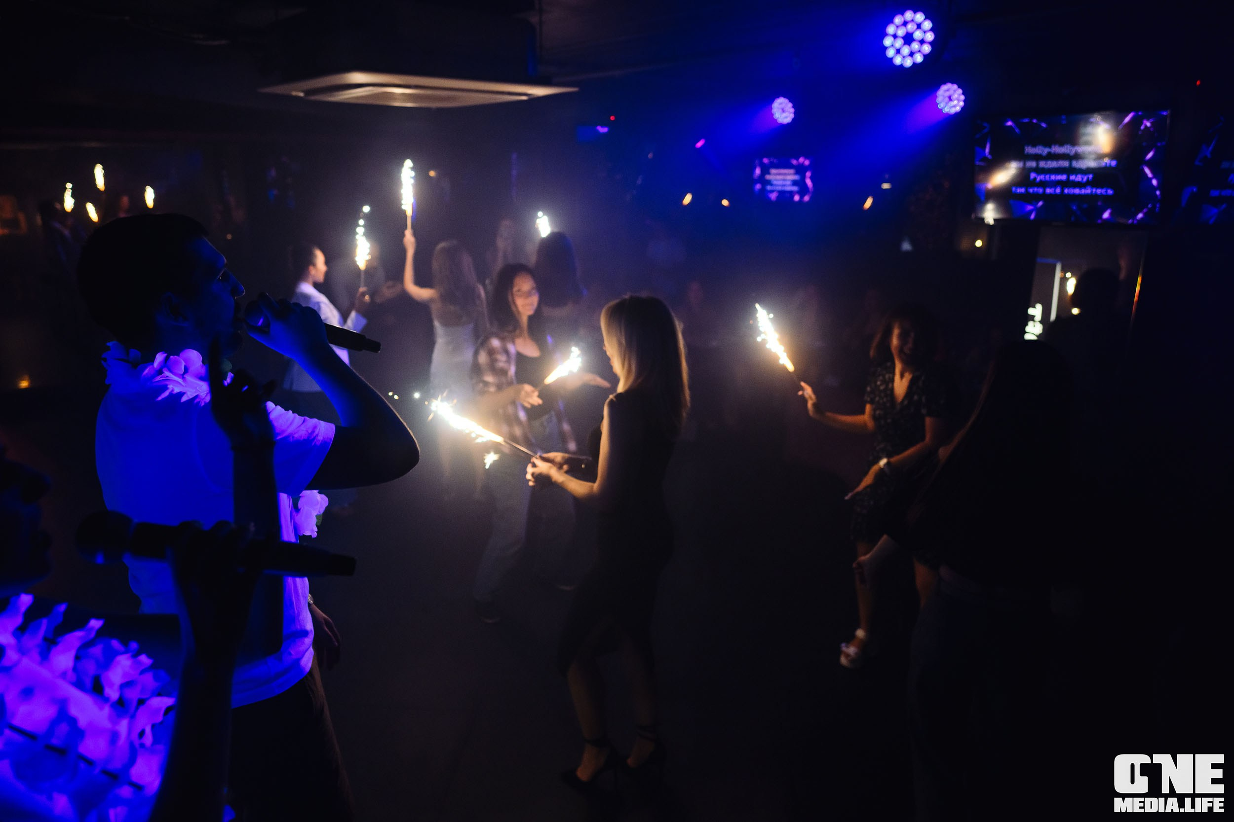 Фоторепортаж из караоке-клуба Эйфория. One Media Life: фоторепортажи, фотоотчеты с мероприятий и заведений