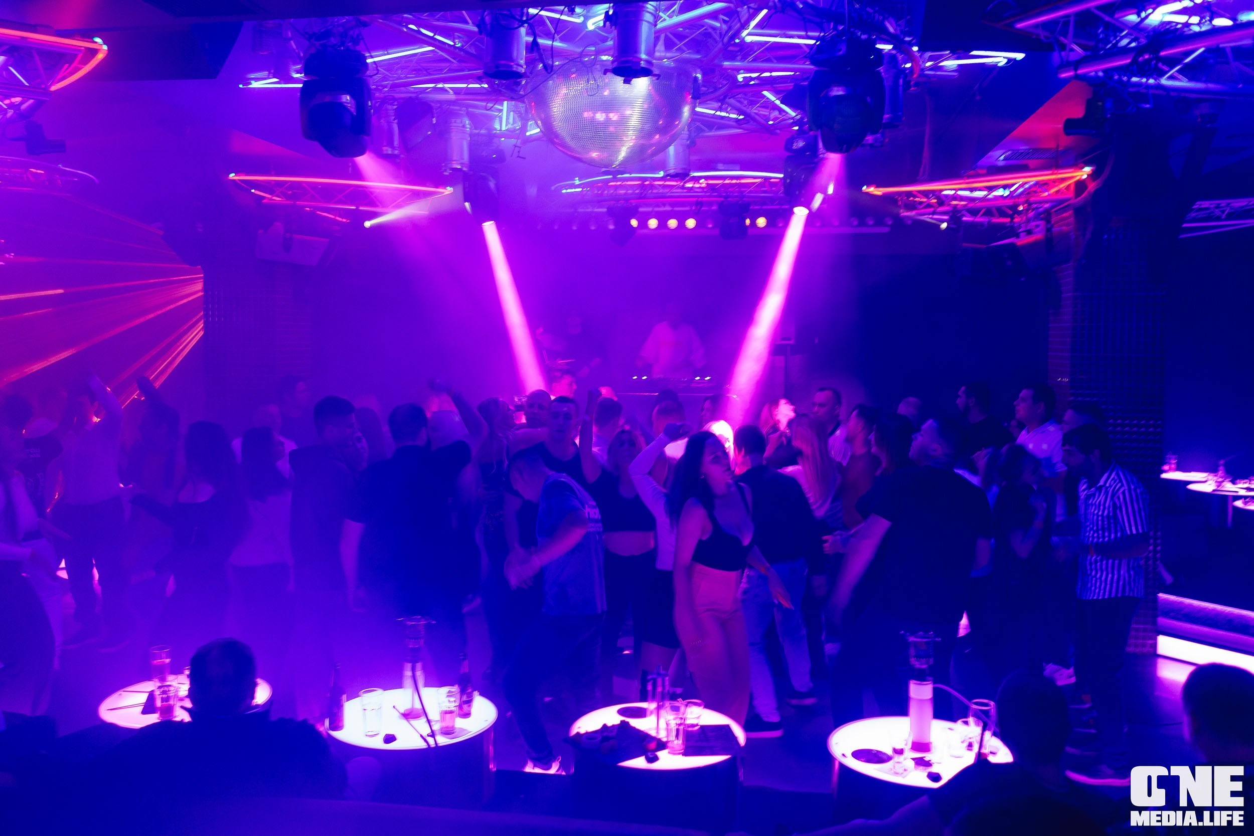 Фоторепортаж из РК Планета. One Media Life: фоторепортажи, фотоотчеты с мероприятий и заведений