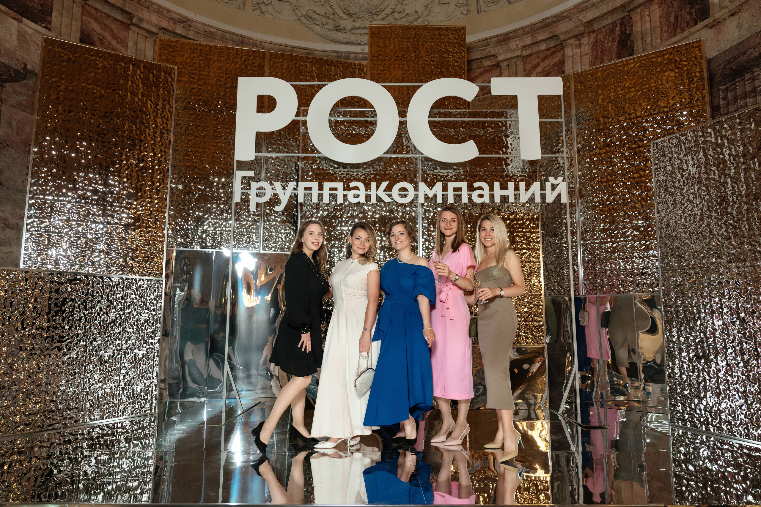 Корпоратив РОСТ в этнографическом музее. Андрей Сухинин репортажный свадебный фотограф Санкт-Петербург