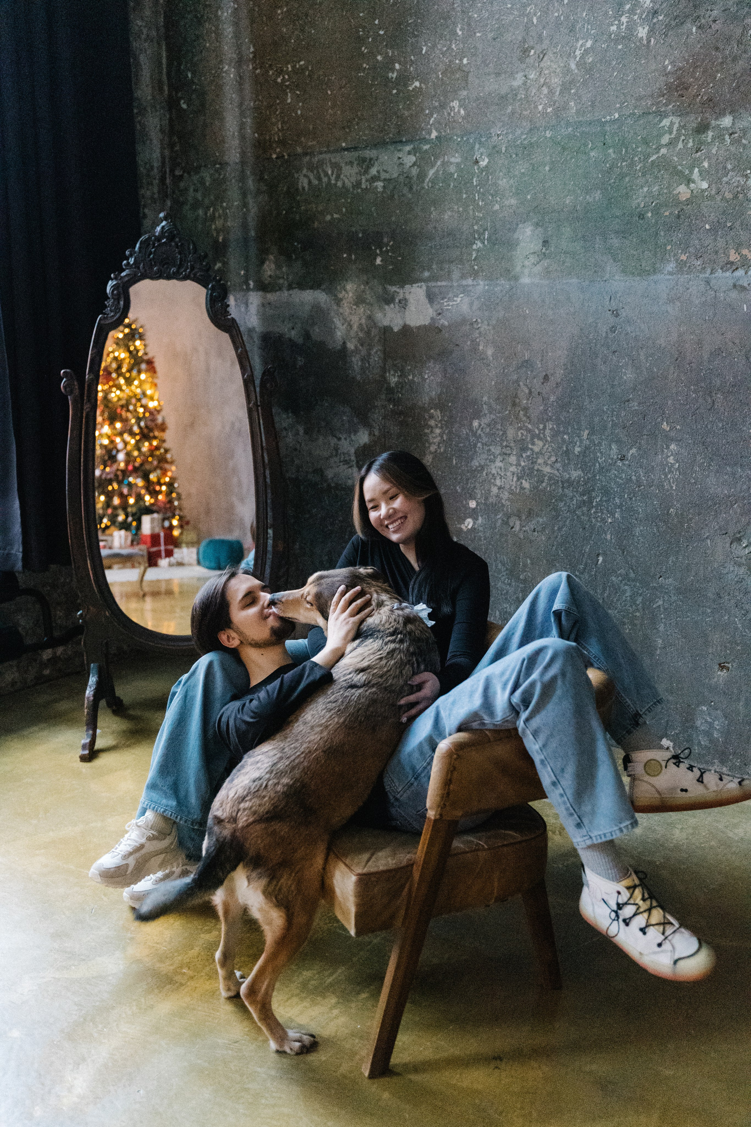 Туяра и Денис. Главная