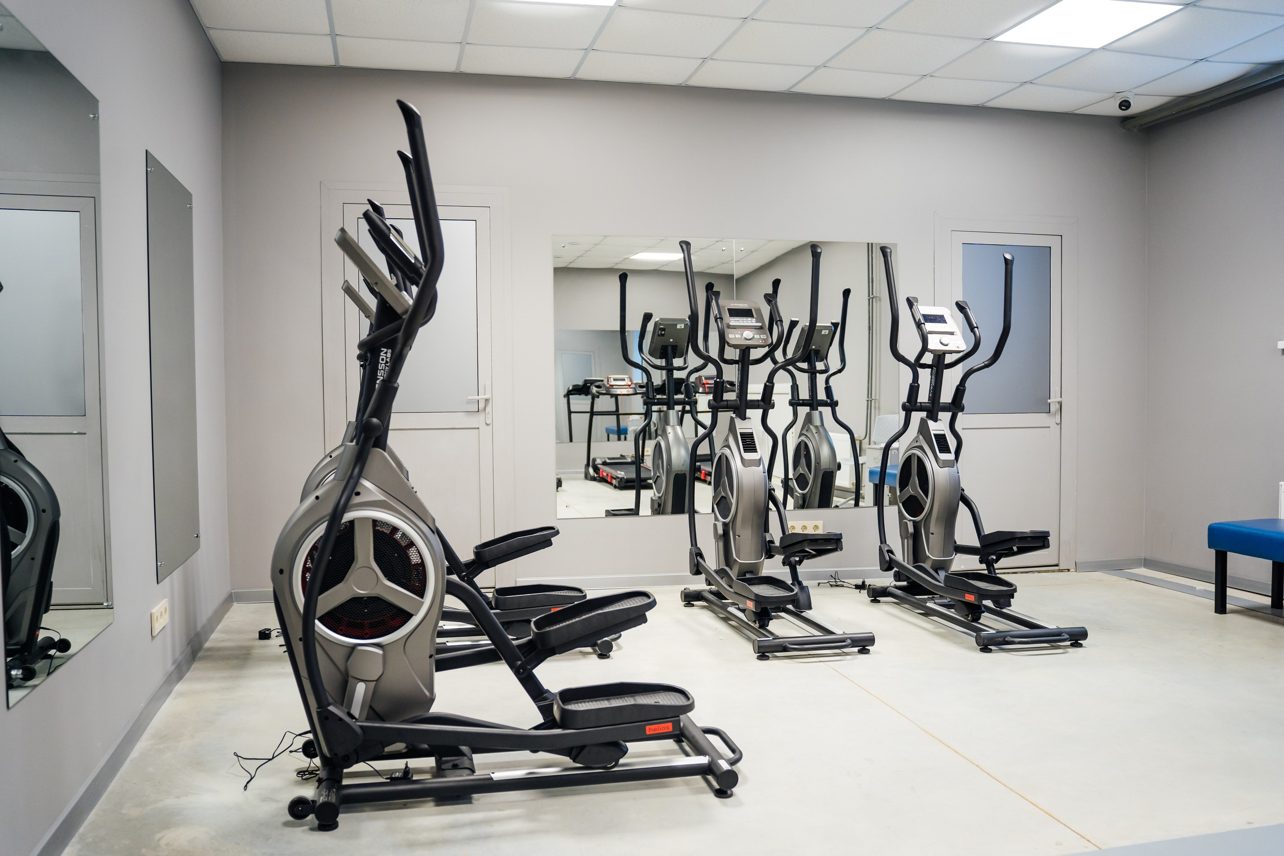 Съемка для Уральского медицинского колледжа ЮМЕД. Видеограф и Фотограф в Челябинске Ксения и Владимир Рюмины