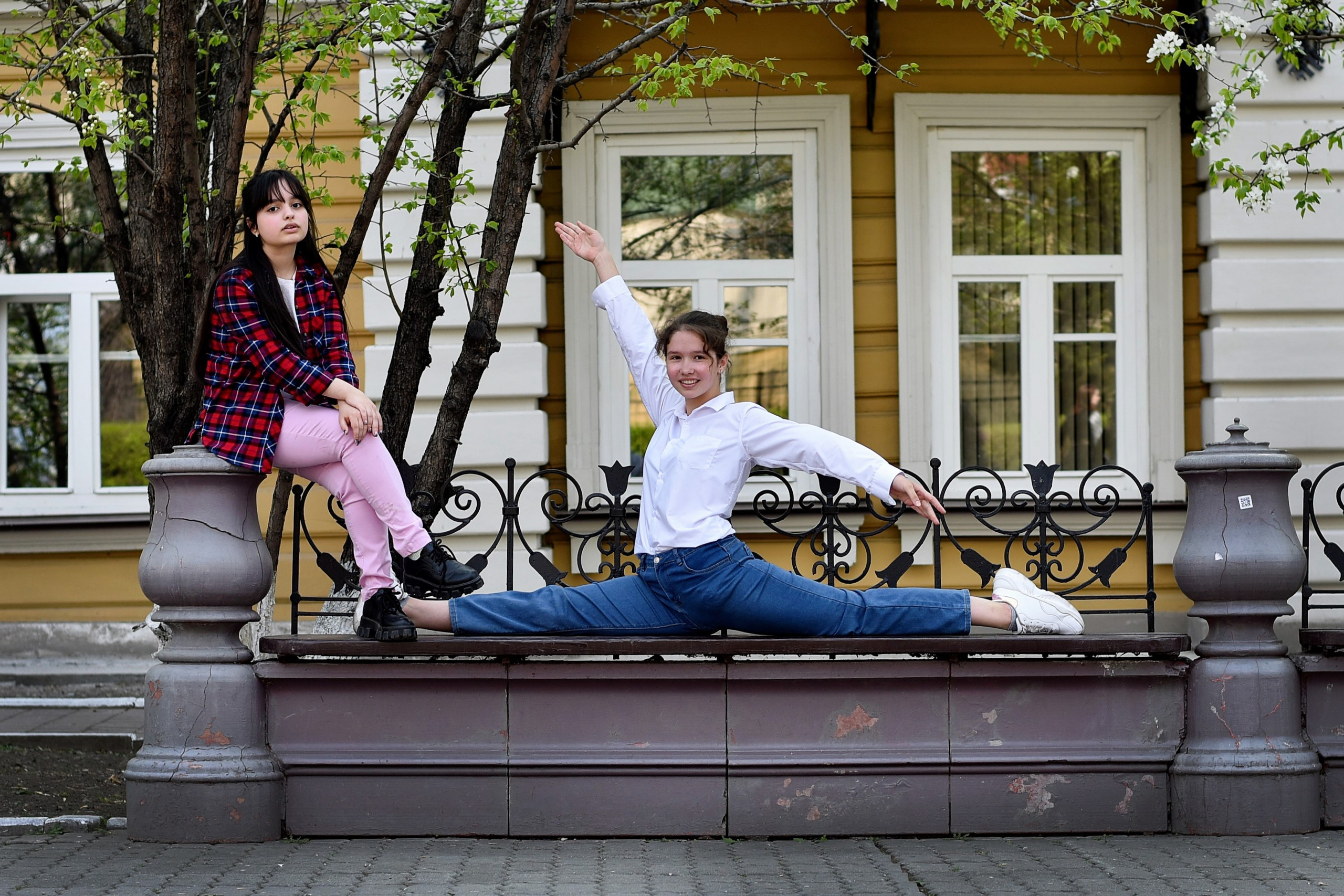 ФОТОСЕССИЯ В ПАРКЕ весна. Школьный фотограф ЛАРИСА МАТВЕЕНКО