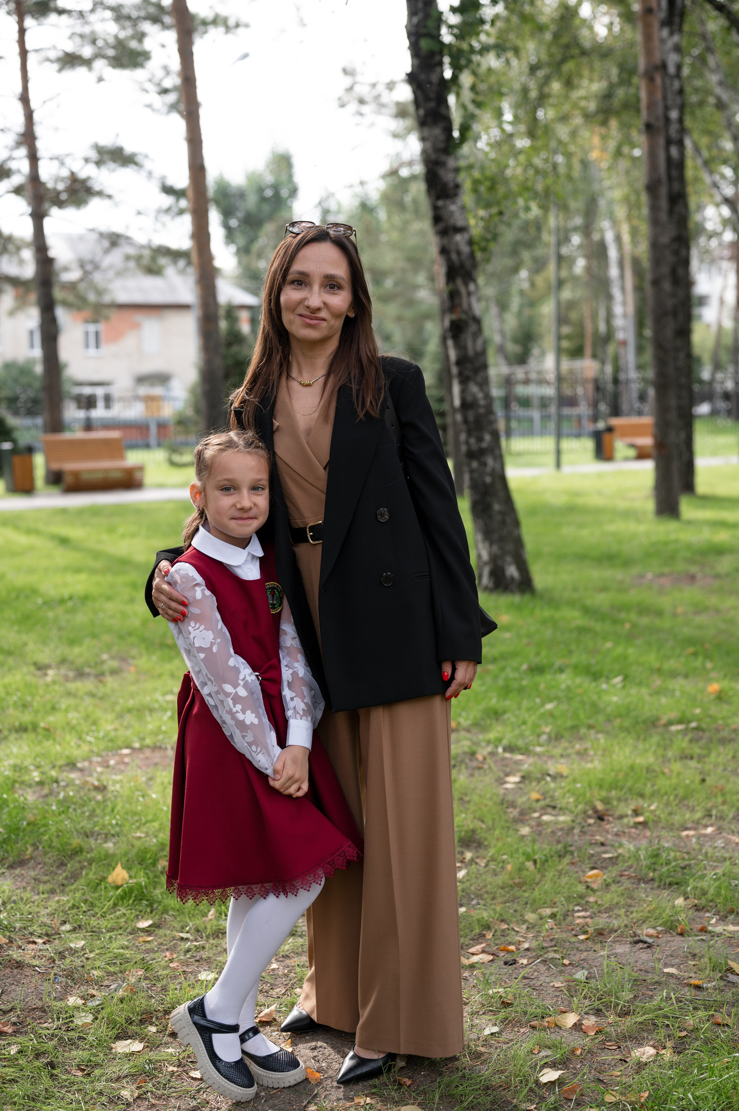 1 сентября 16 гимназия 2 класс (линейка + в классе+ на улице). Фотограф новорожденных, семейный детский в Тюмени Татьяна Морозова