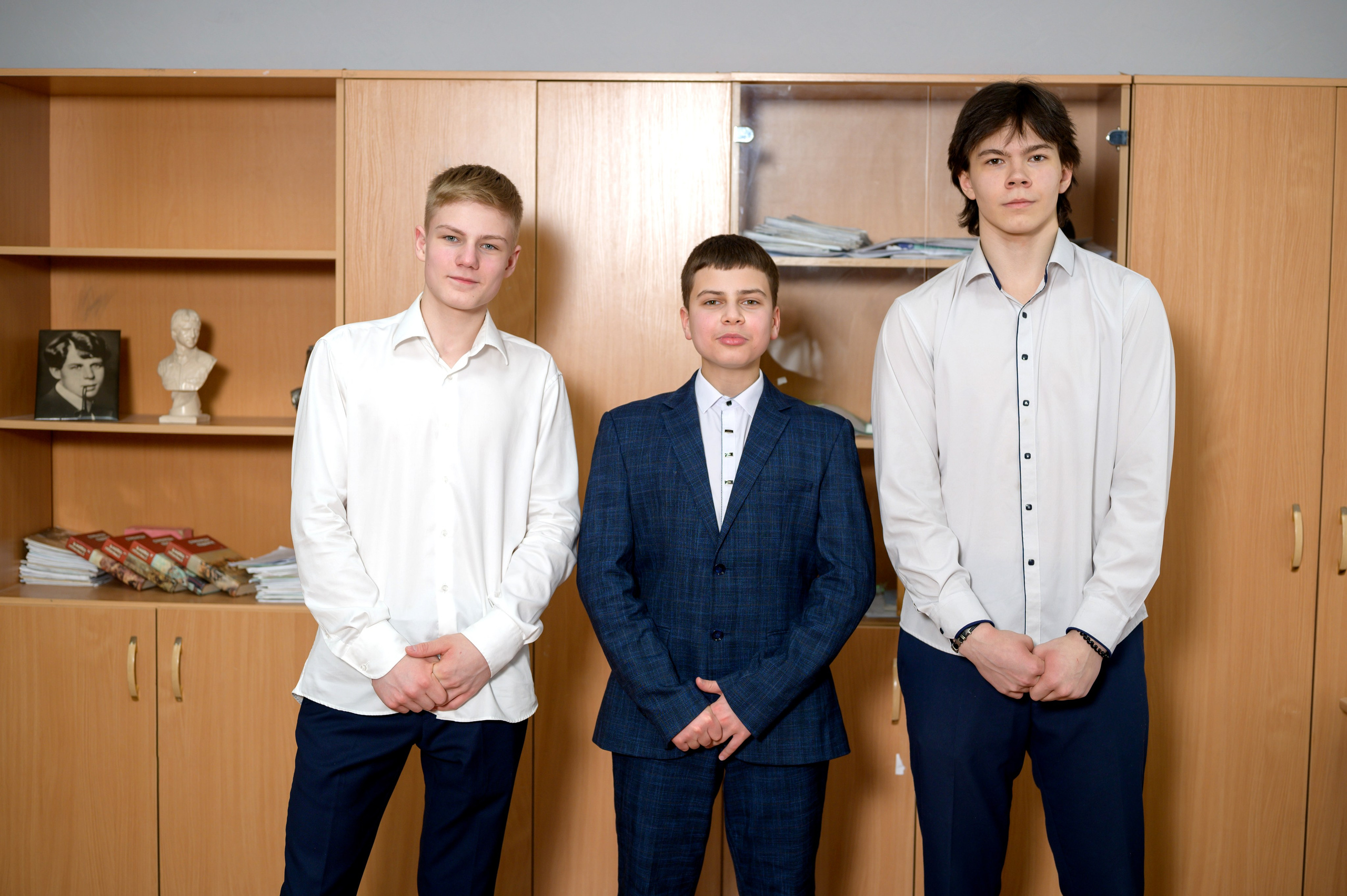 Выпускные альбомы 9 класс. Фотограф новорожденных, семейный детский в Тюмени Татьяна Морозова