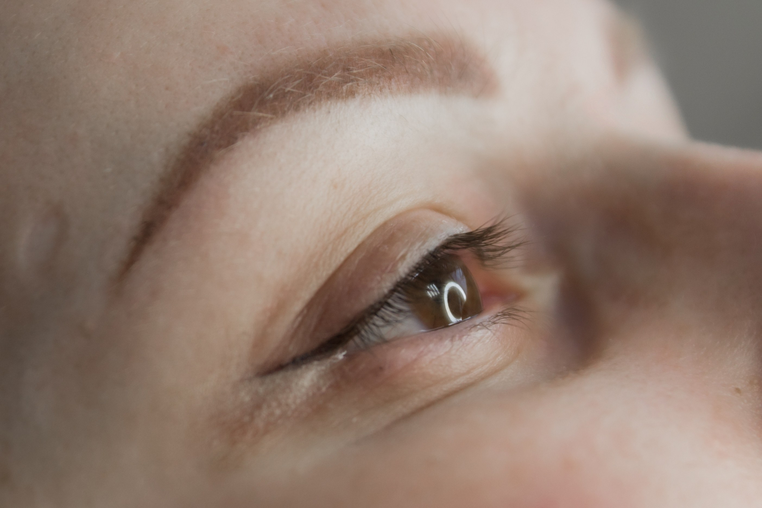 Перманент, контент. Женский портрет и немного больше в Санкт-Петербурге