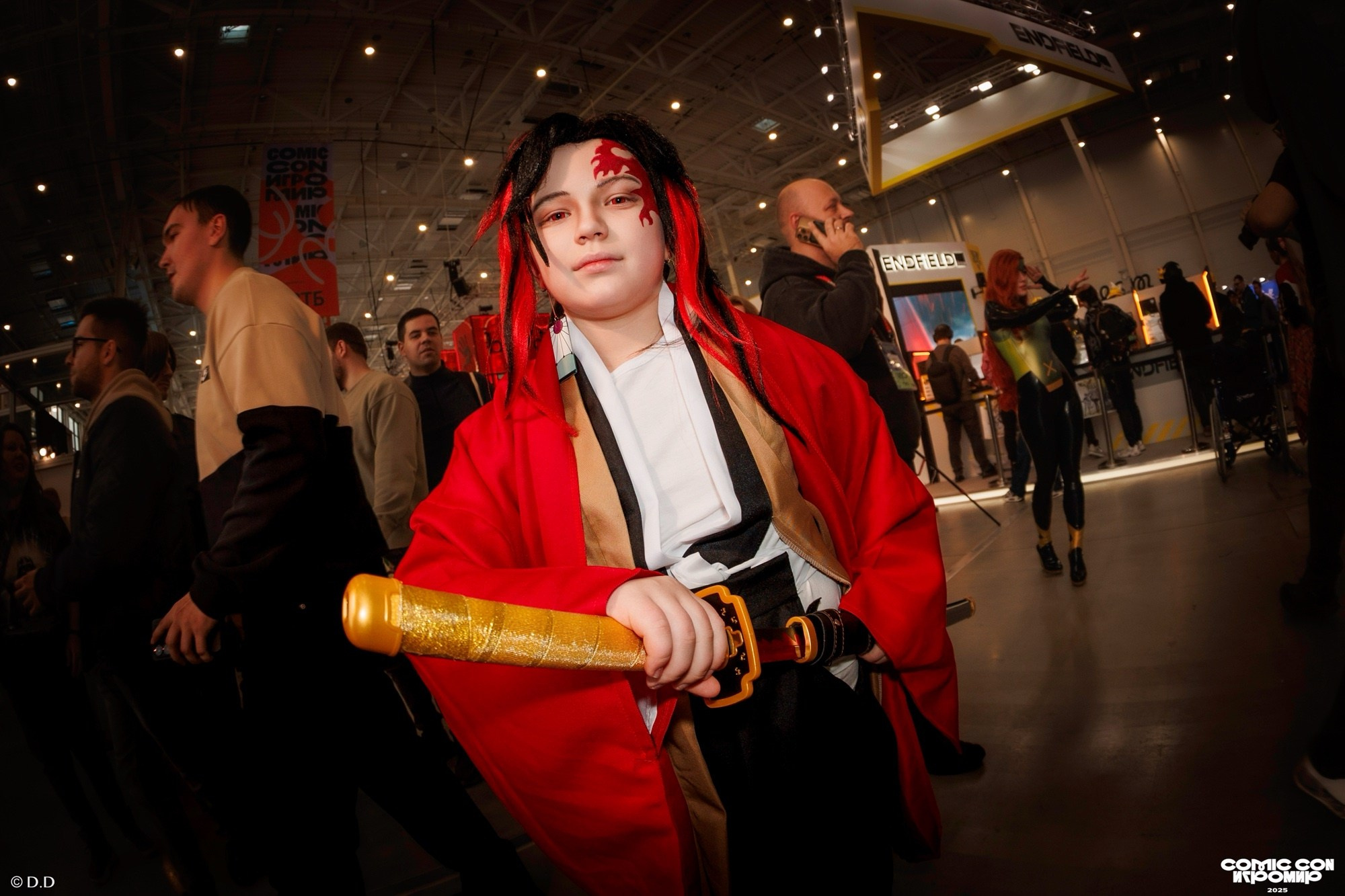 Comic Con Игромир 2025. Различные мероприятия и просто фотографии людей