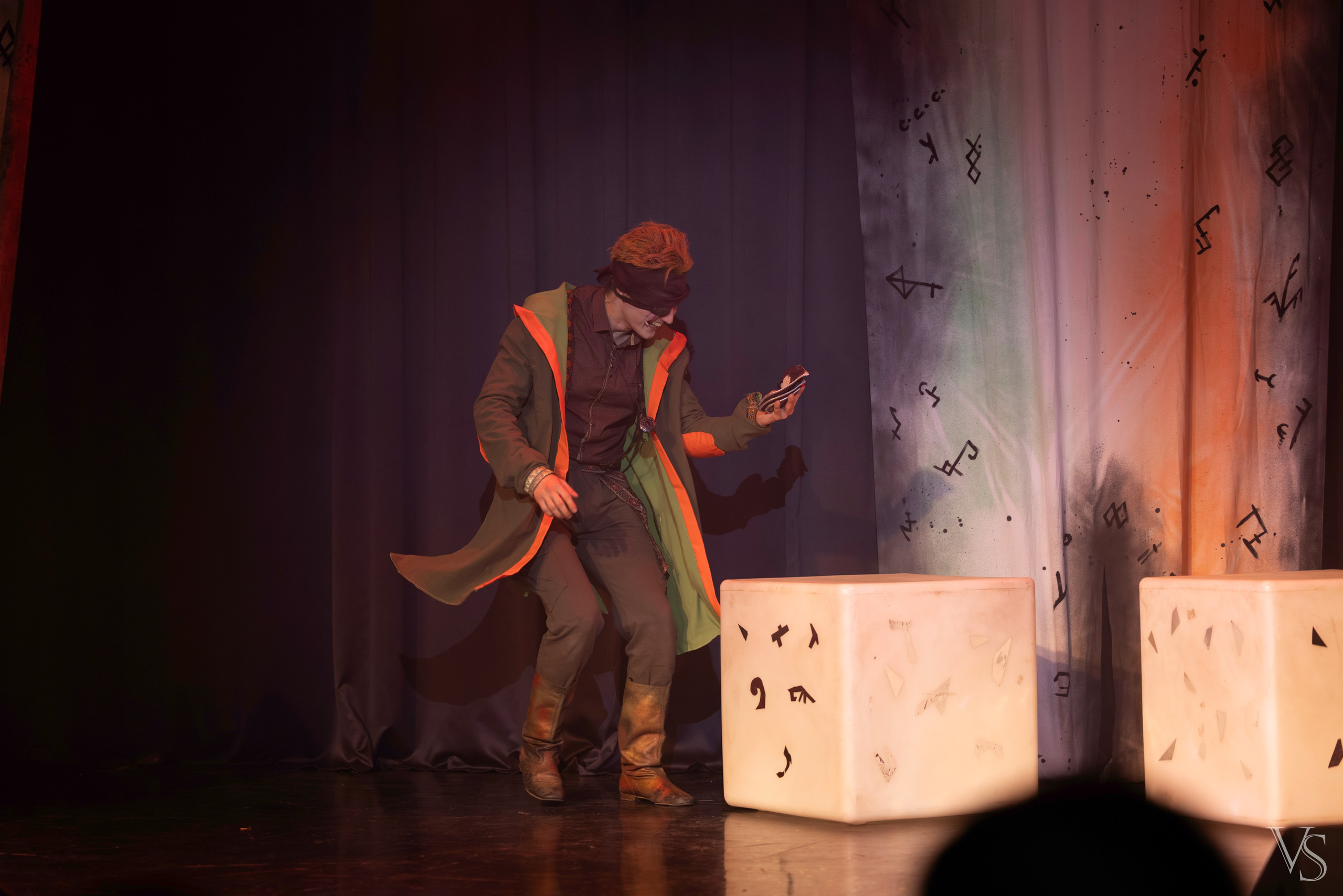 Книга стихий 25.01. Фотограф Виктор Степанов